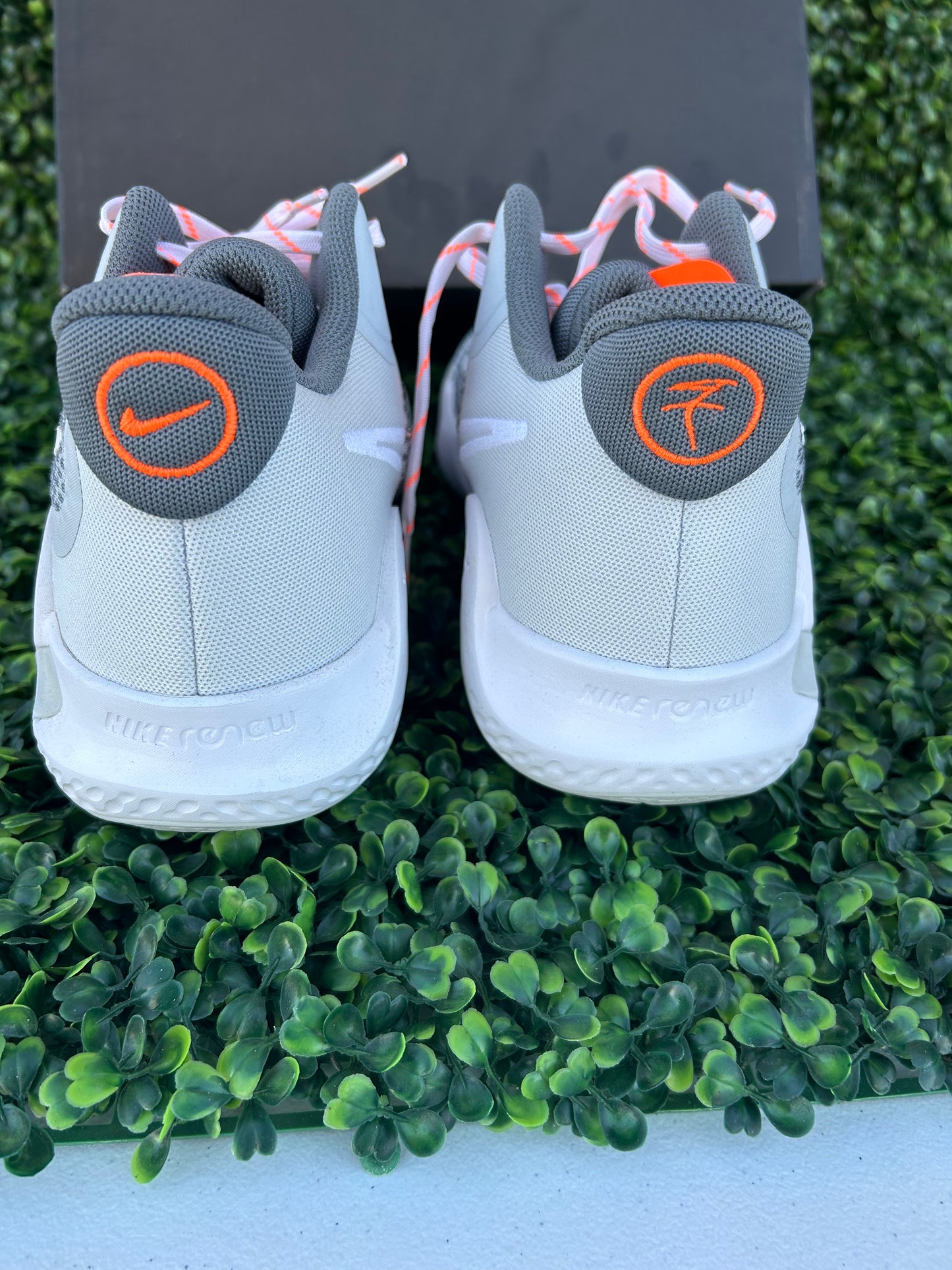 Nike kd tray size 9