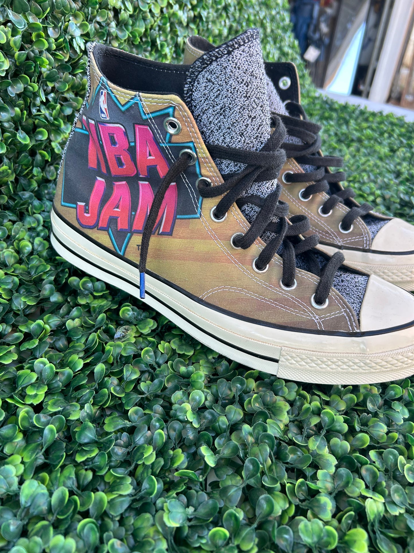 Converse NBA jam size 9