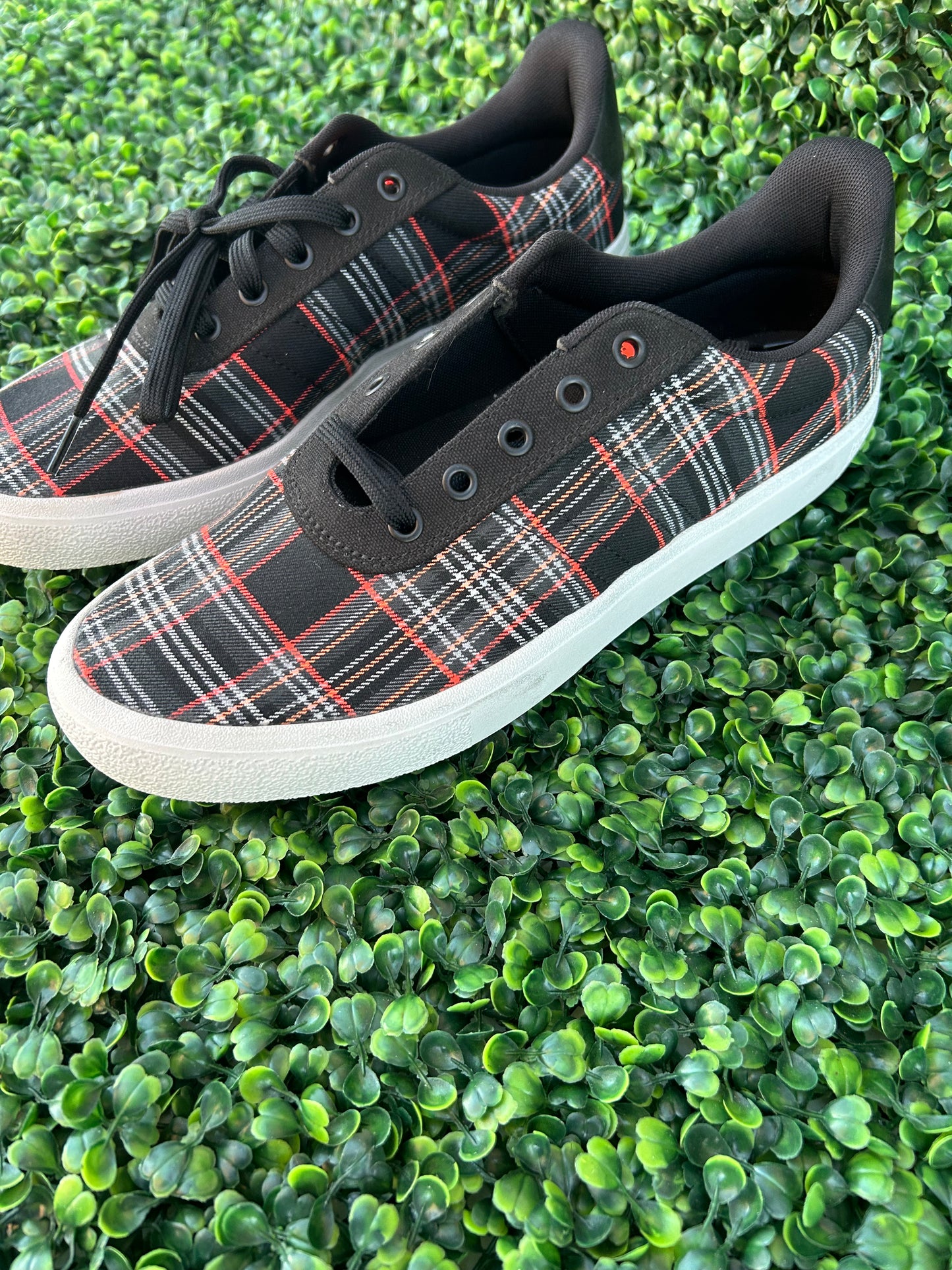 Adidas vulc raider size 9.5