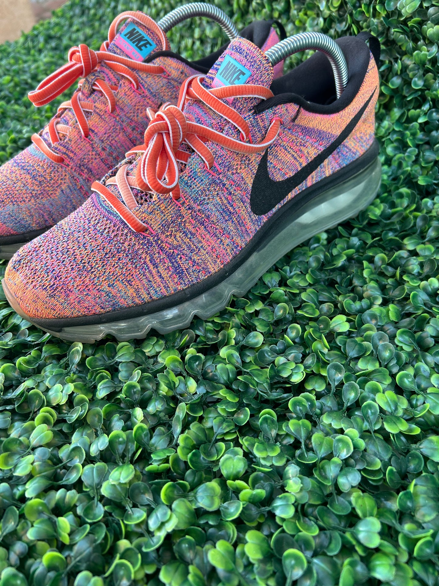 Nike air max fly knit size 9.5
