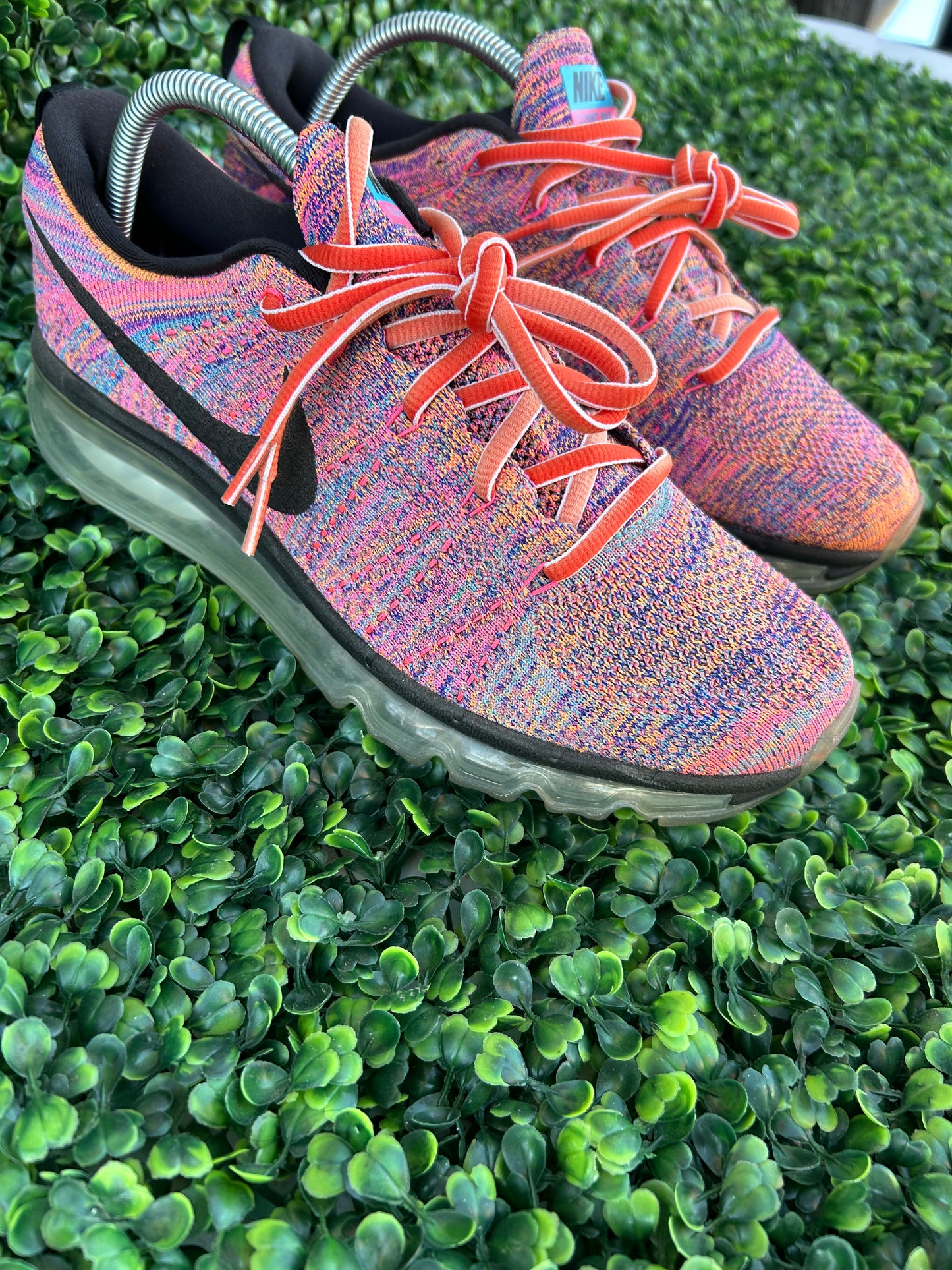 Nike air max fly knit size 9.5