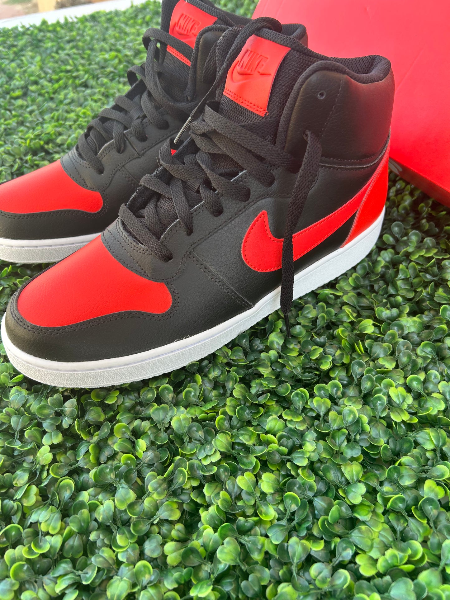 Nike ebernon size 10.5, size 12