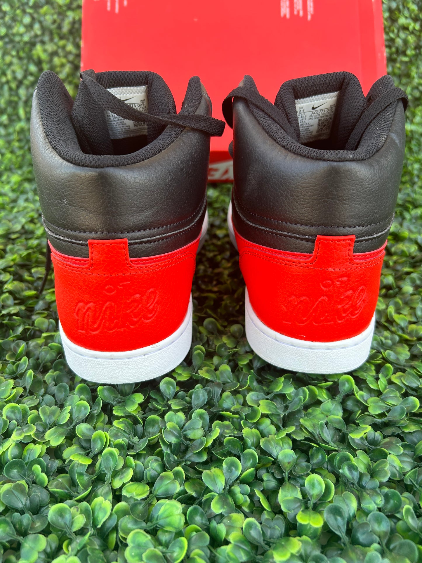 Nike ebernon size 10.5, size 12