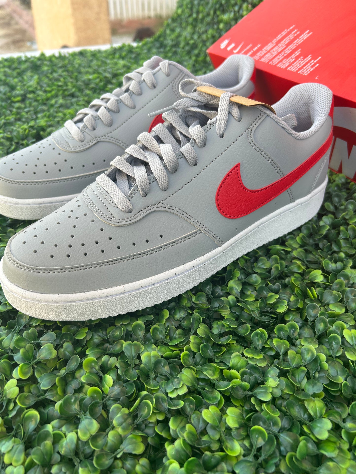 Nike court vision size 10