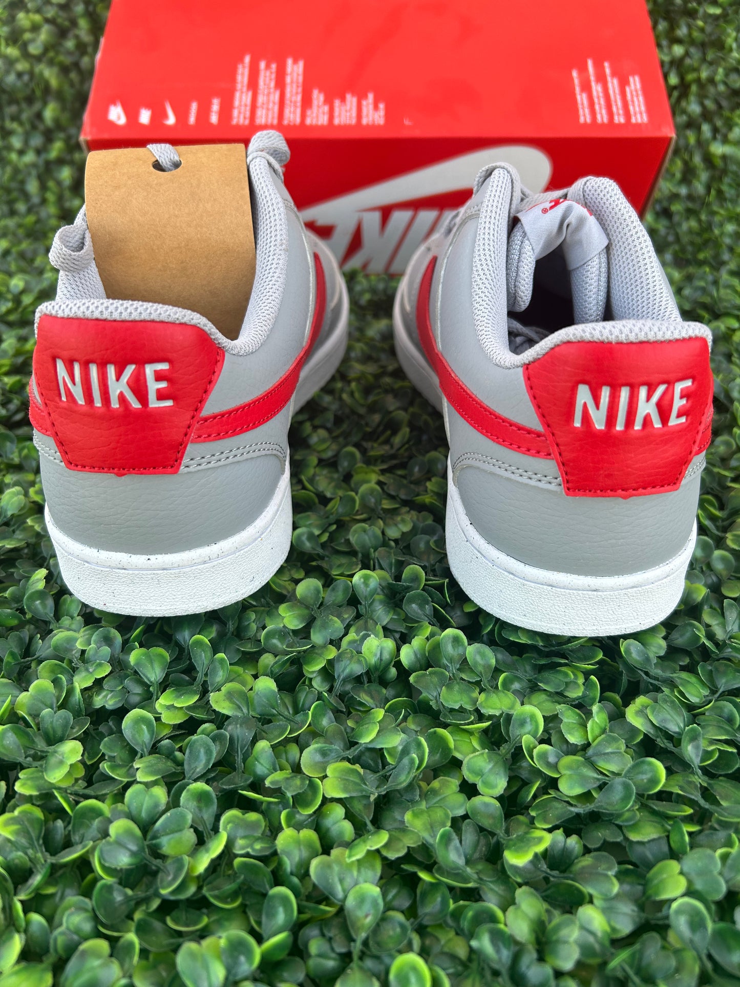 Nike court vision size 10