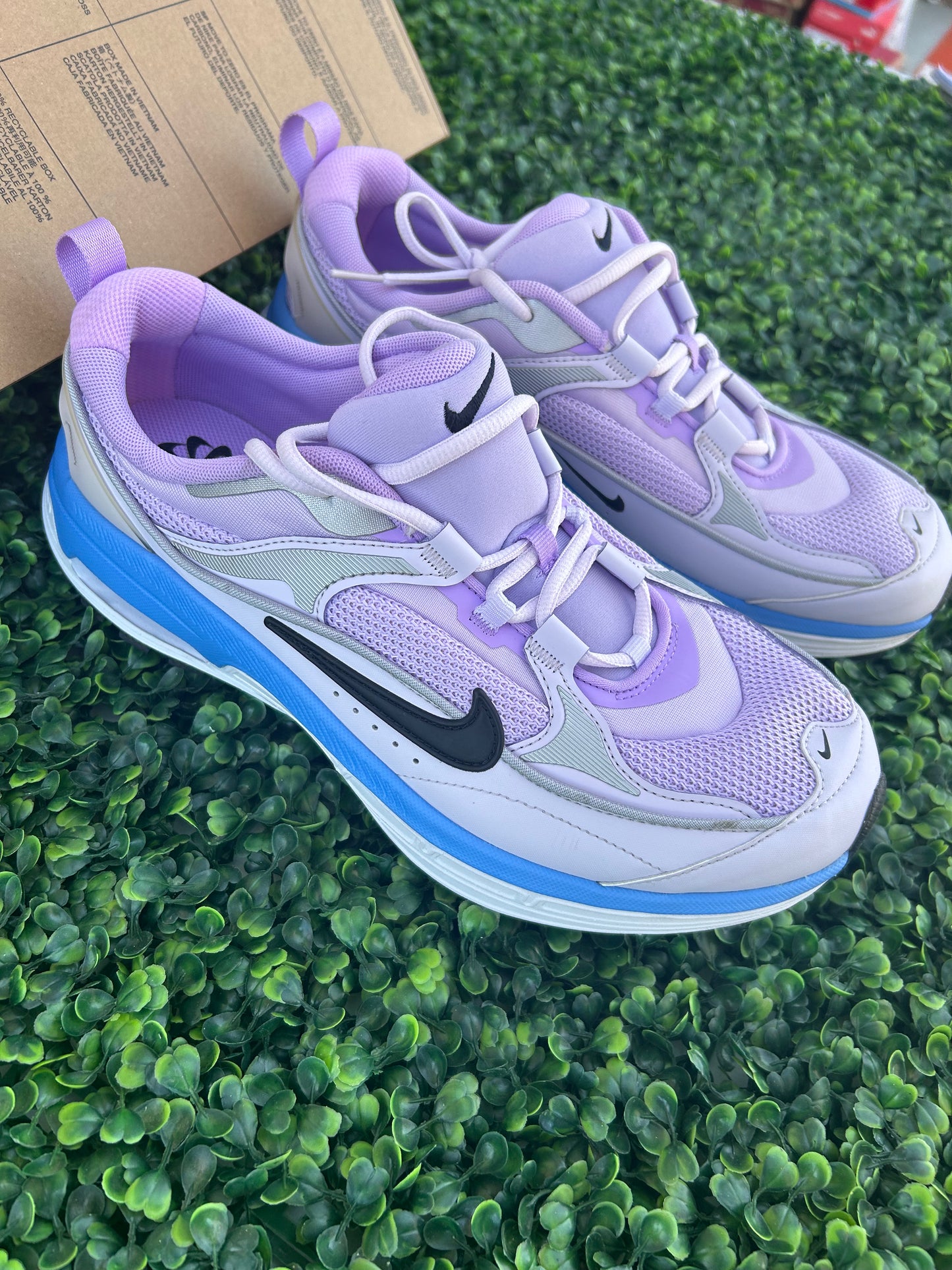 Nike air max bliss size 11w