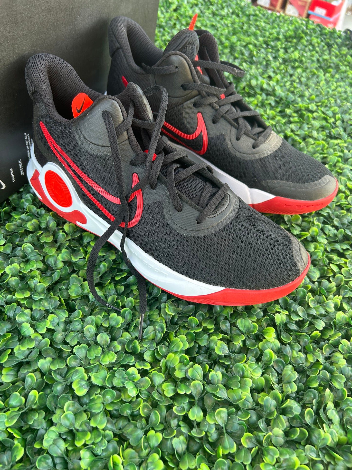 Nike KD trey size 10