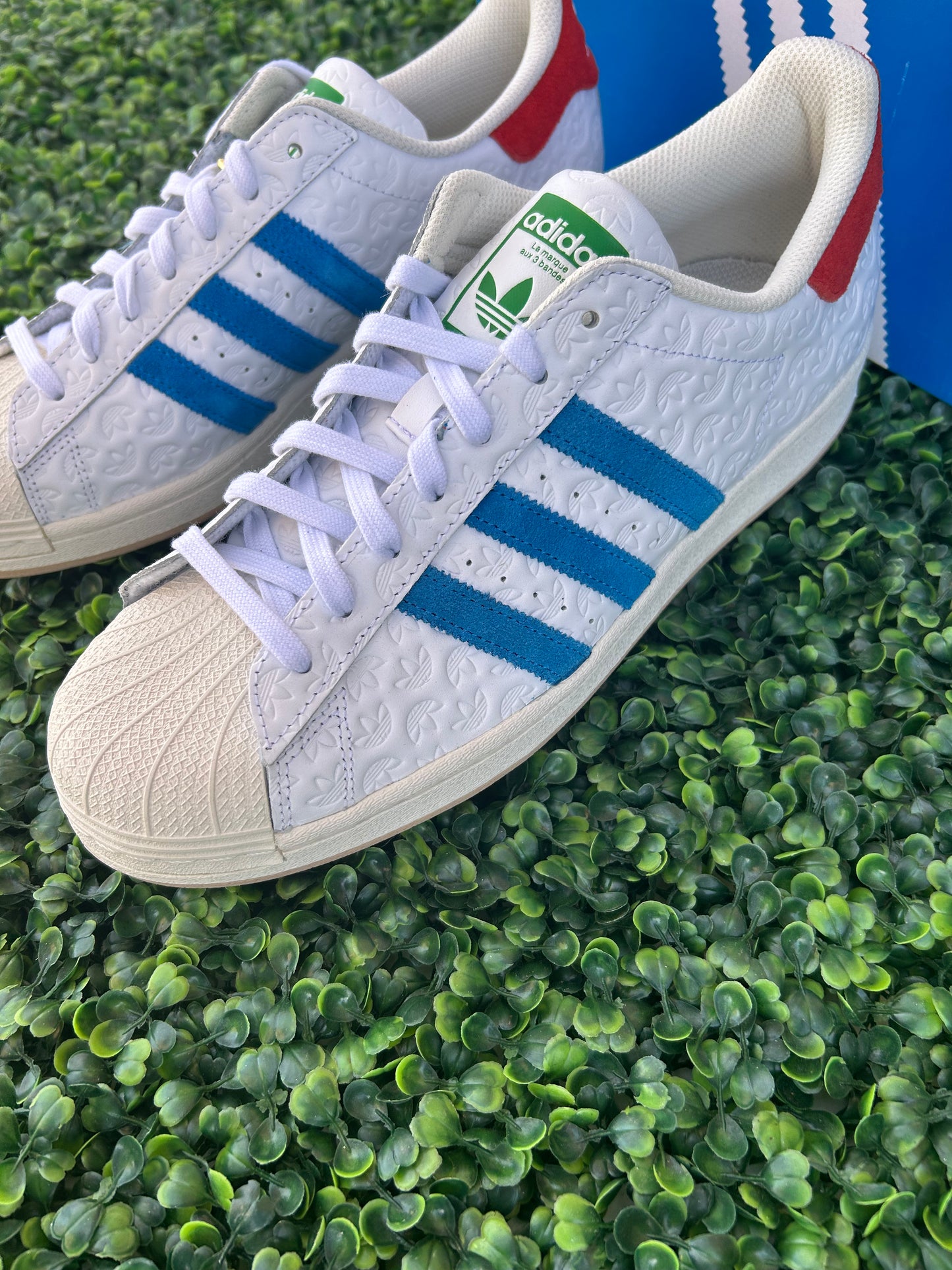 Adidas superstar size 9, size 10, size 11