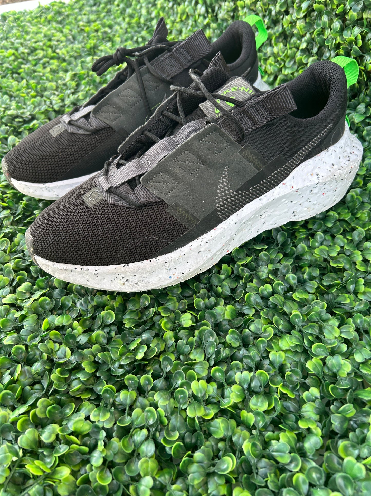Nike crater impact size 10.5w
