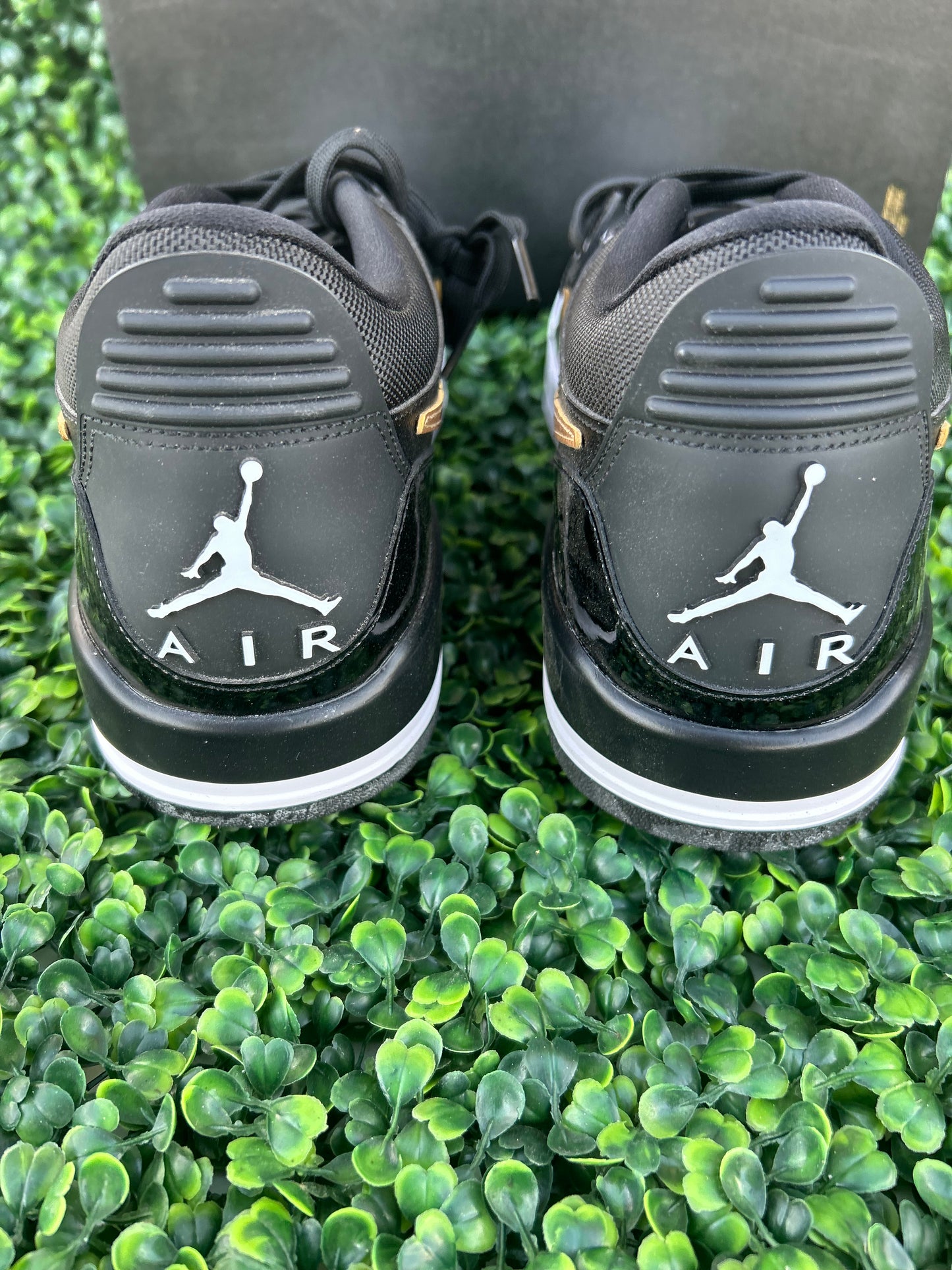 Jordan legacy 312 size 10.5