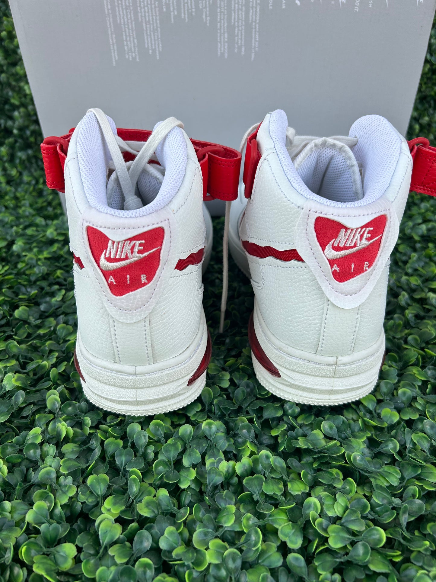 Nike Air Force 1 mid evo size 9.5m