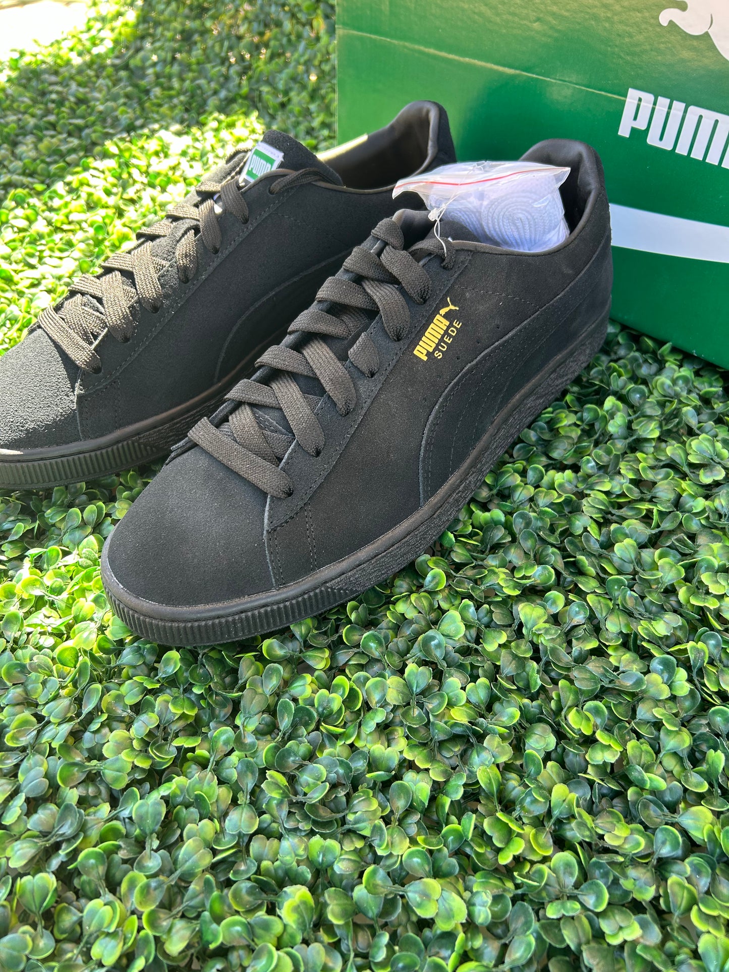 Puma suede classic size 11.5