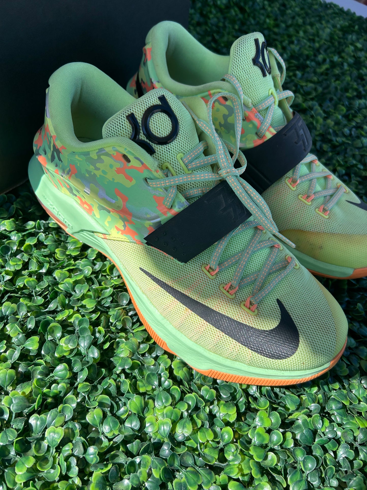 Nike kd 7 easter size 11