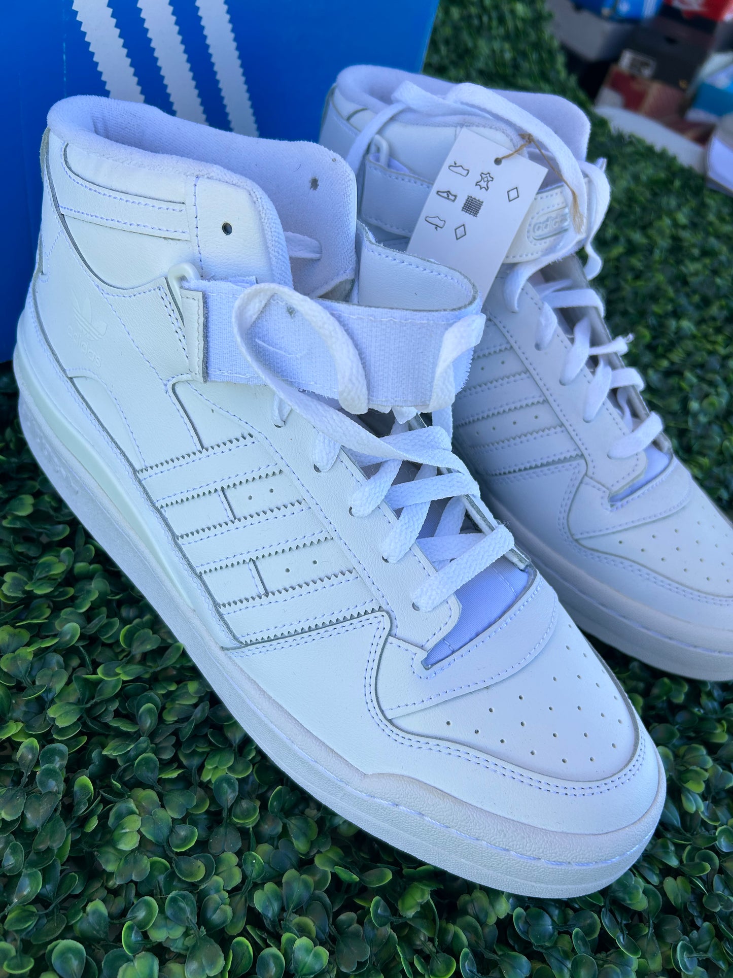 Adidas forum mid size 13