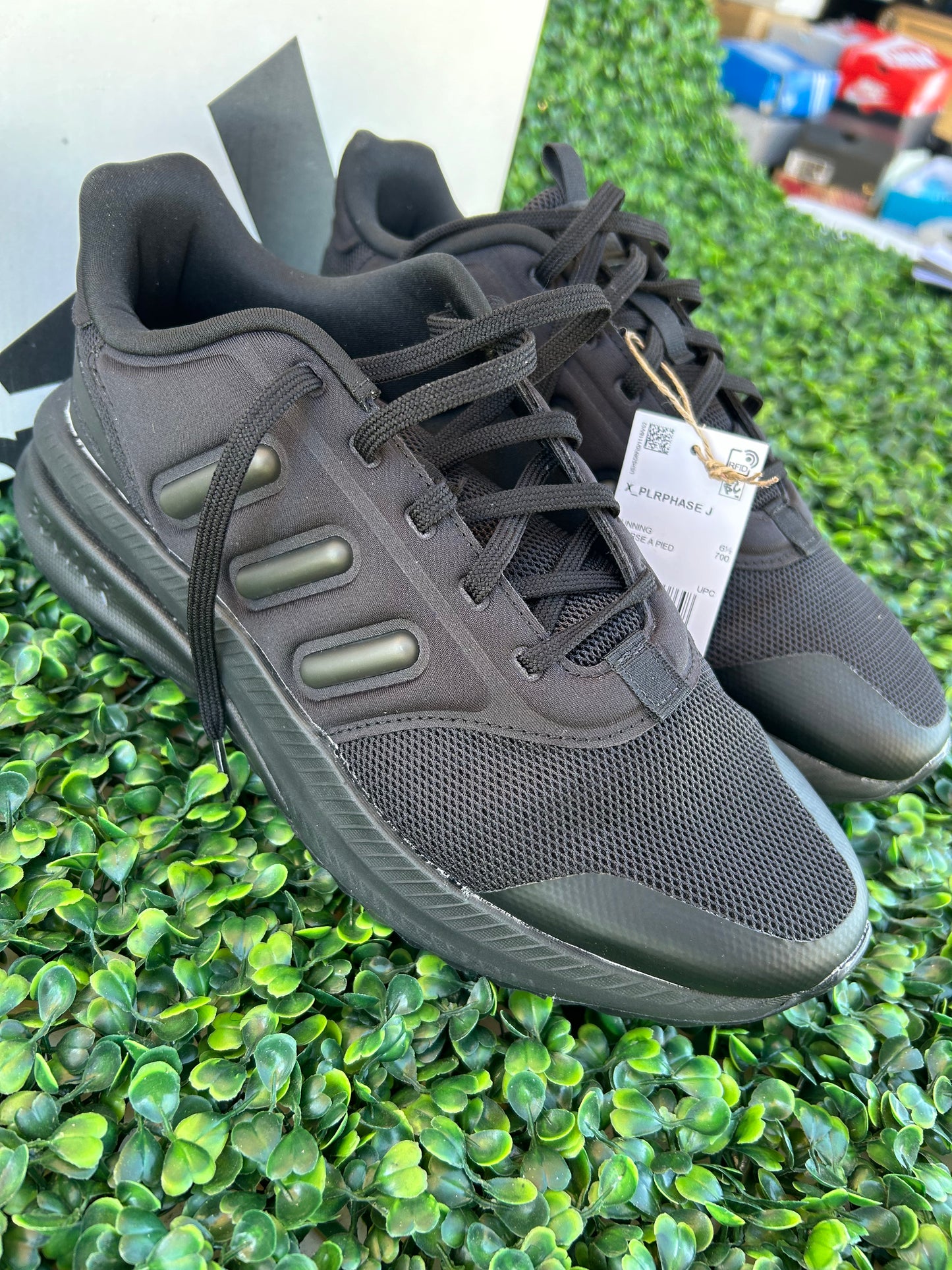Adidas size 7m