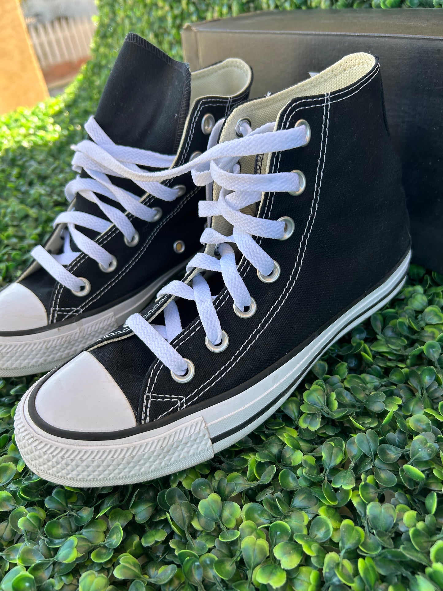 Converse high top size 6w