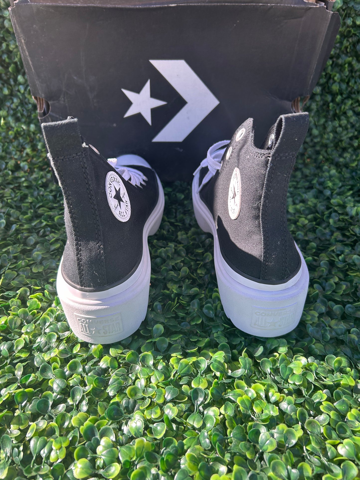 Converse lugged lift size 6.5