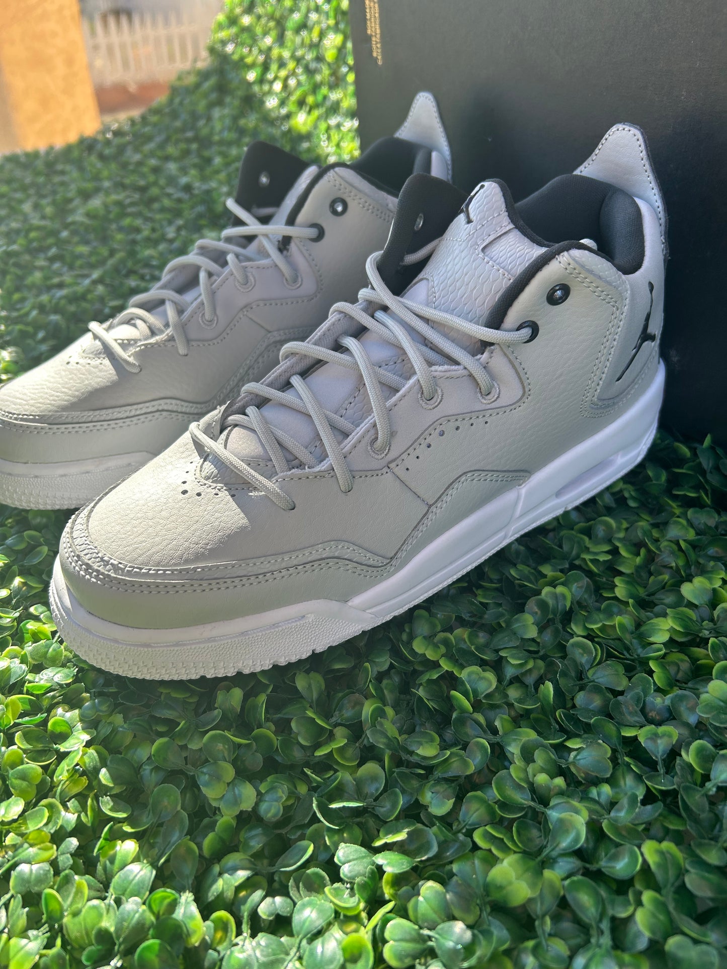 Jordan courtside 23 size 7y size 6y