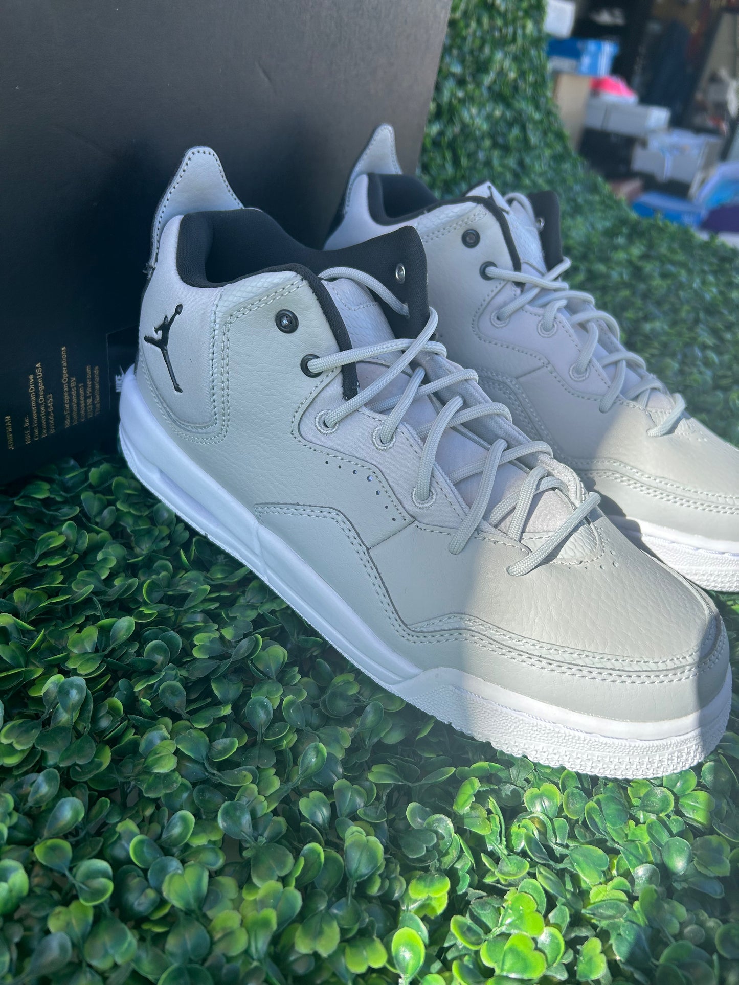 Jordan courtside 23 size 7y size 6y