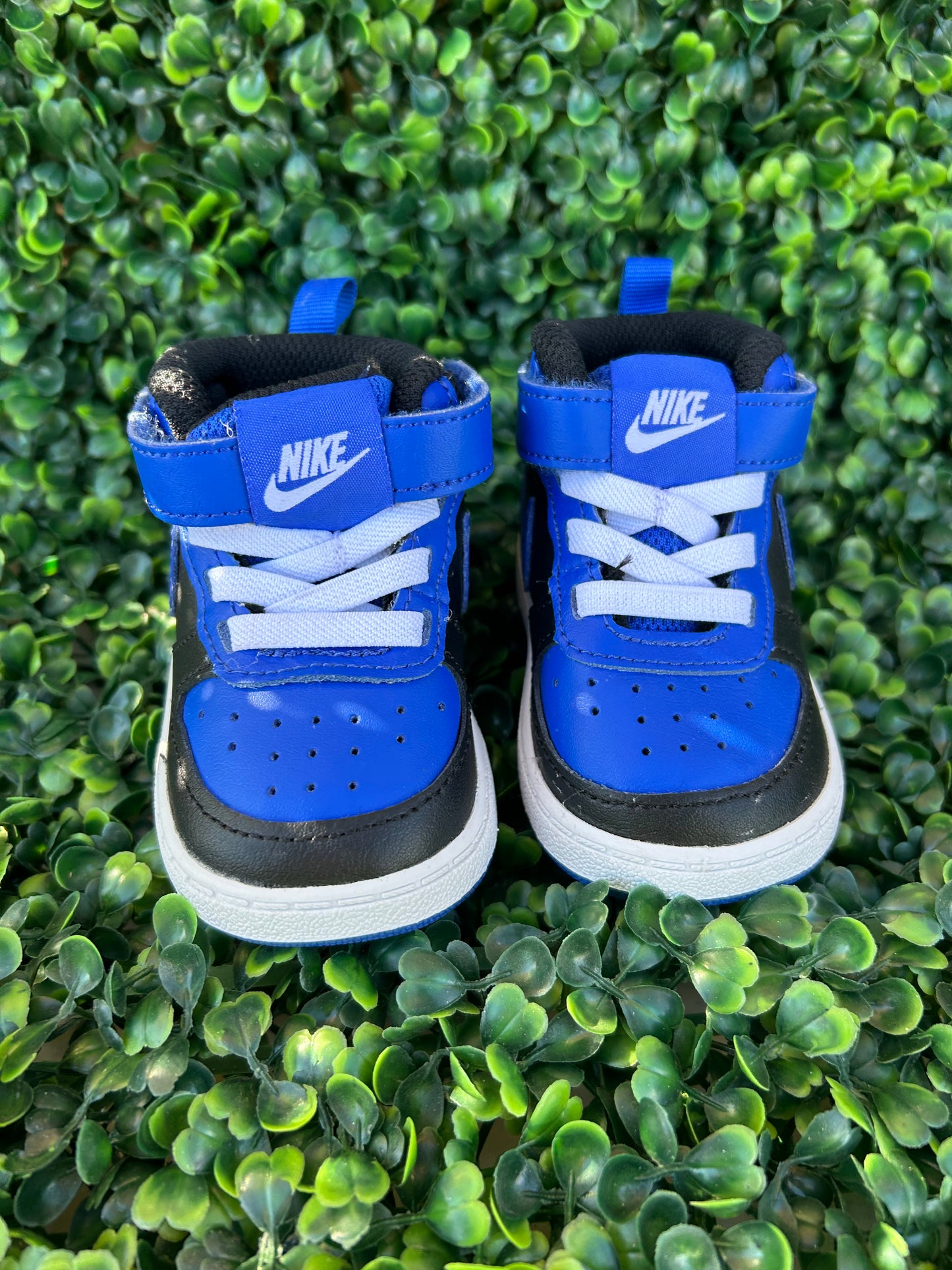 Nike court size 3k