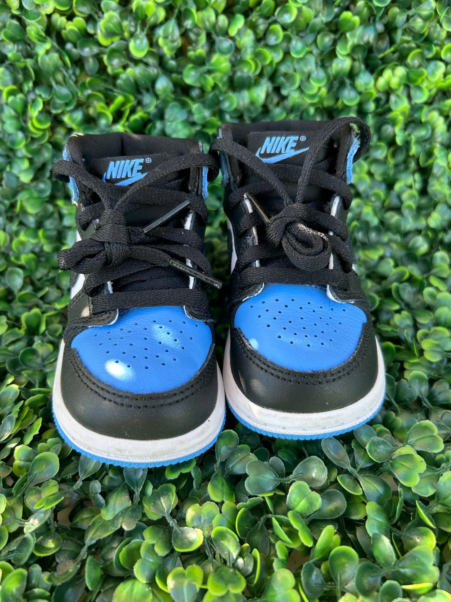 Jordan 1 size 4c