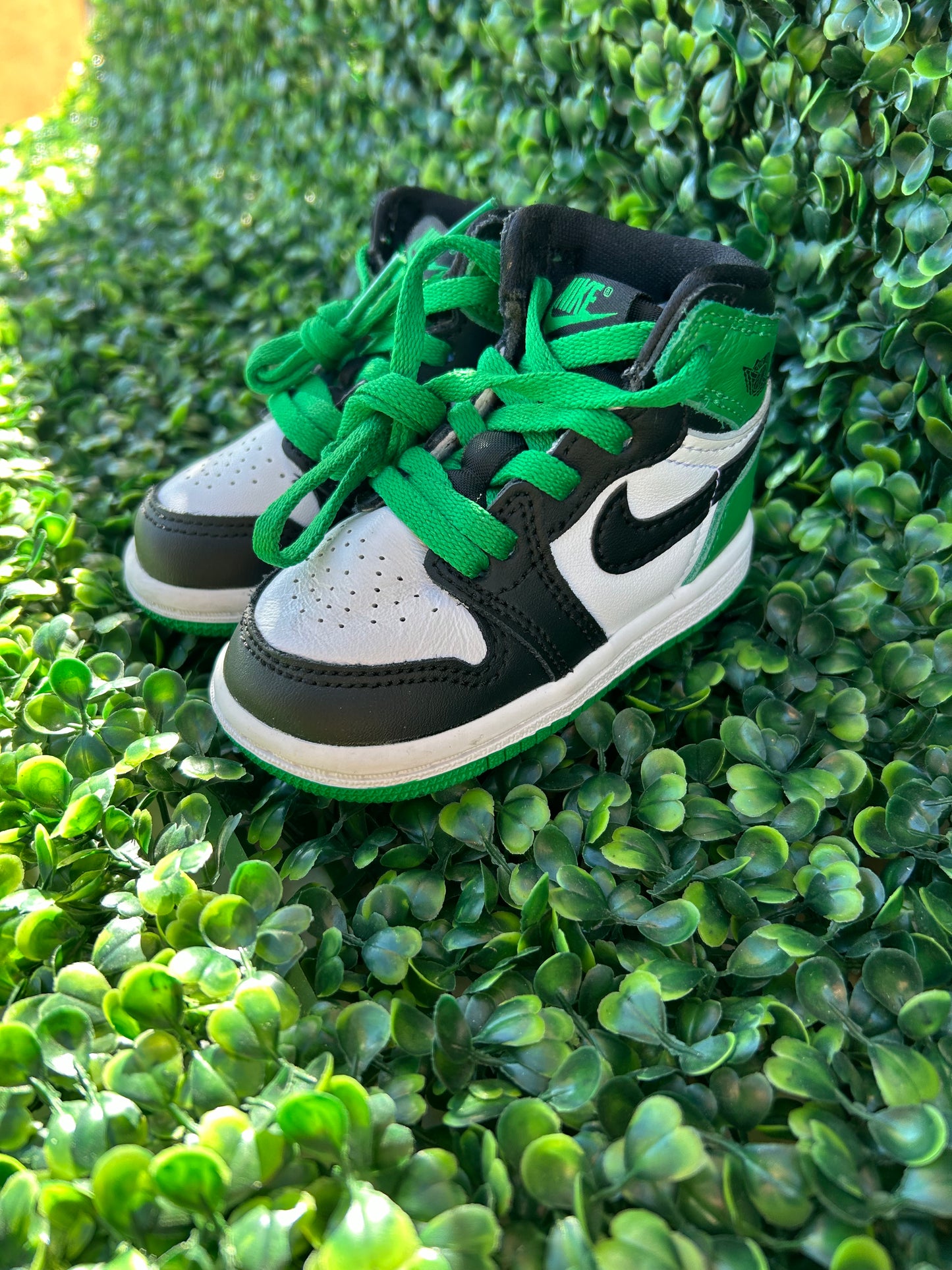 Jordan 1 size 4c