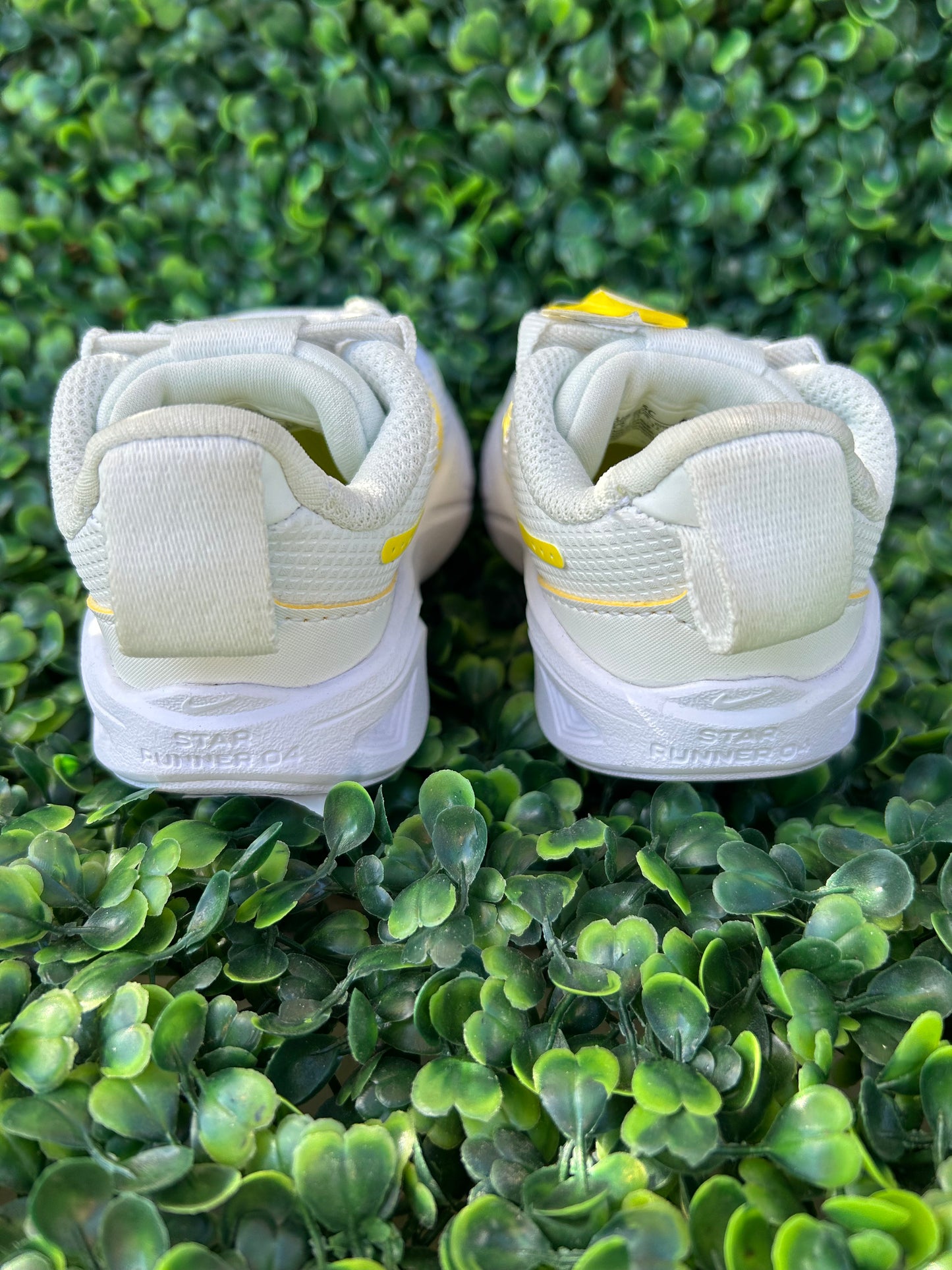 Nike star runner size 5c size 10c
