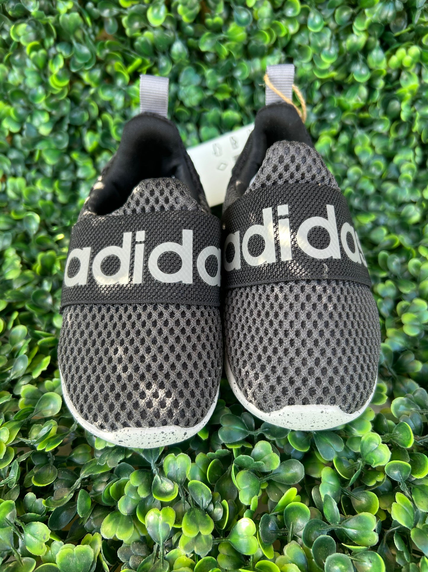 Adidas lite racer size 5k size 6k
