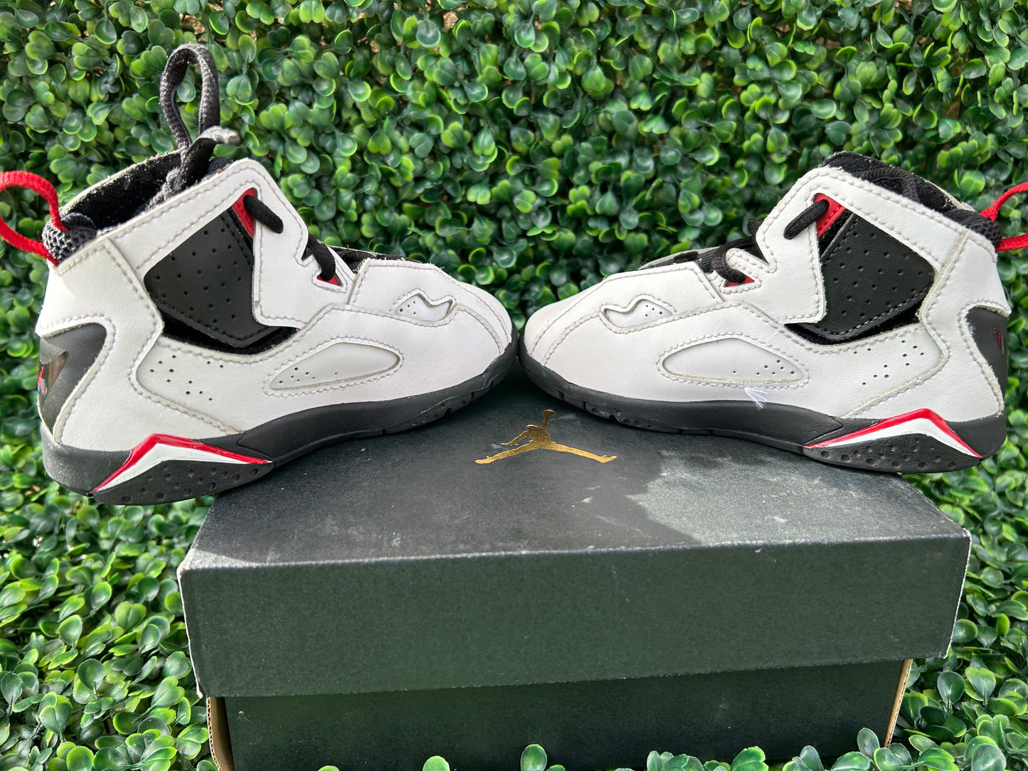 Jordan true flight size 9c