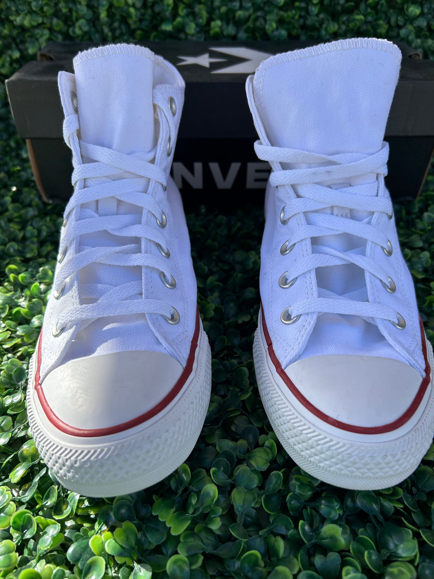 Converse size 8m/10w