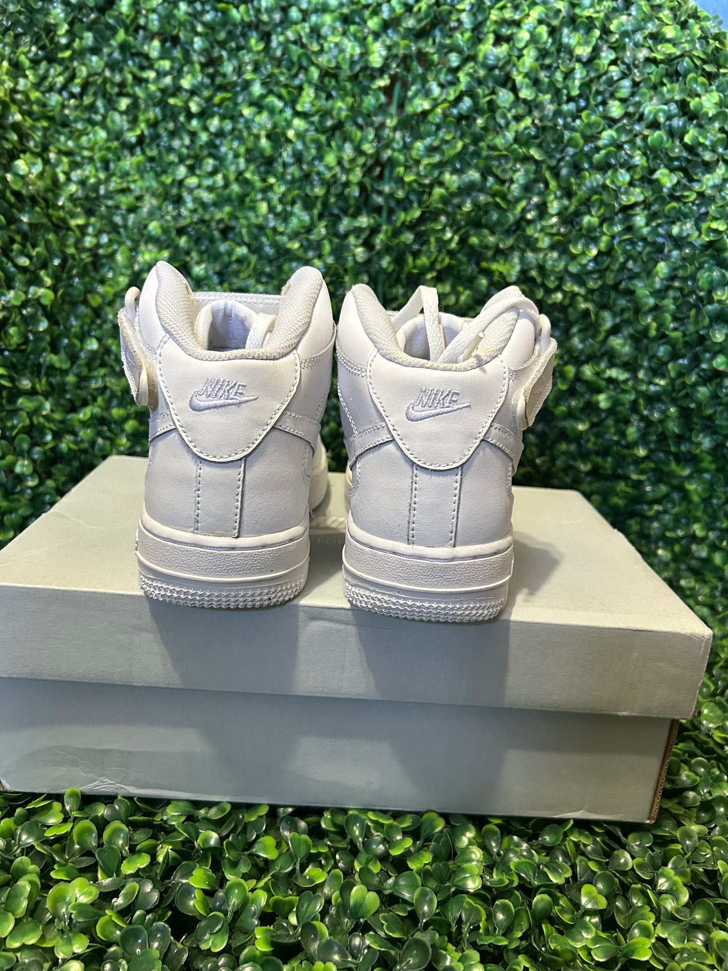 Nike Air Force 1 size 2.5y