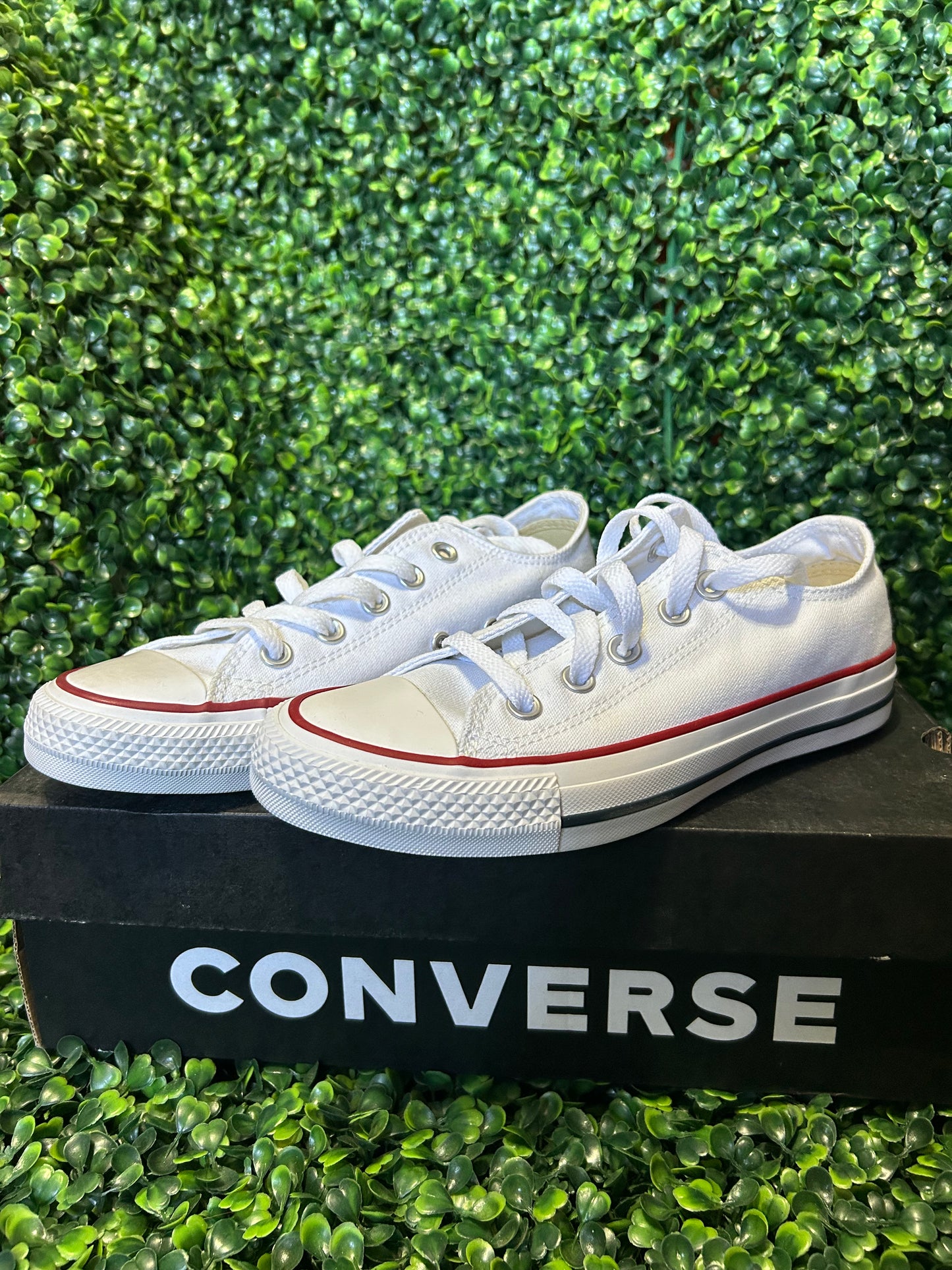 Converse size 4m/6w