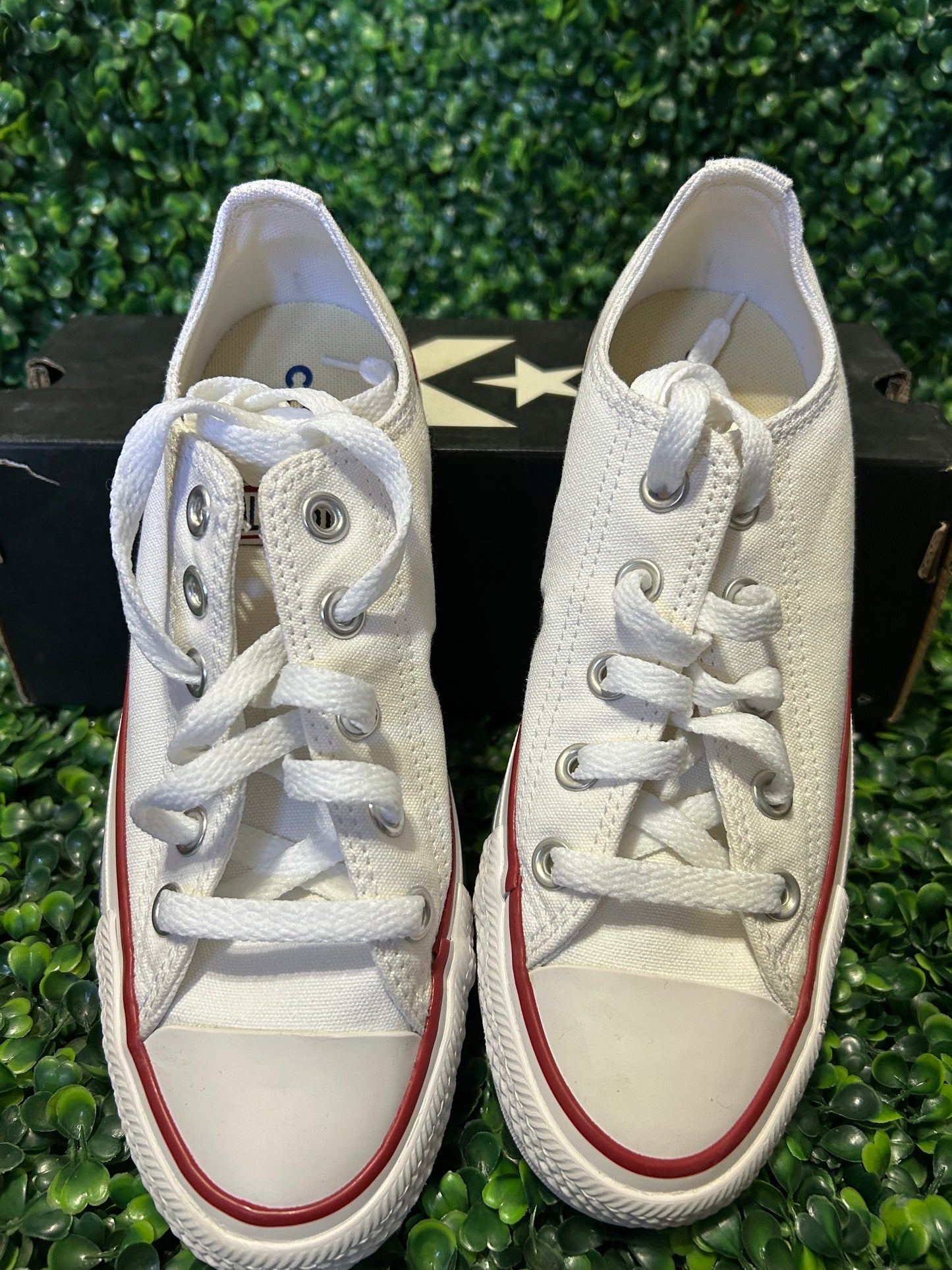 Converse size 4m/6w