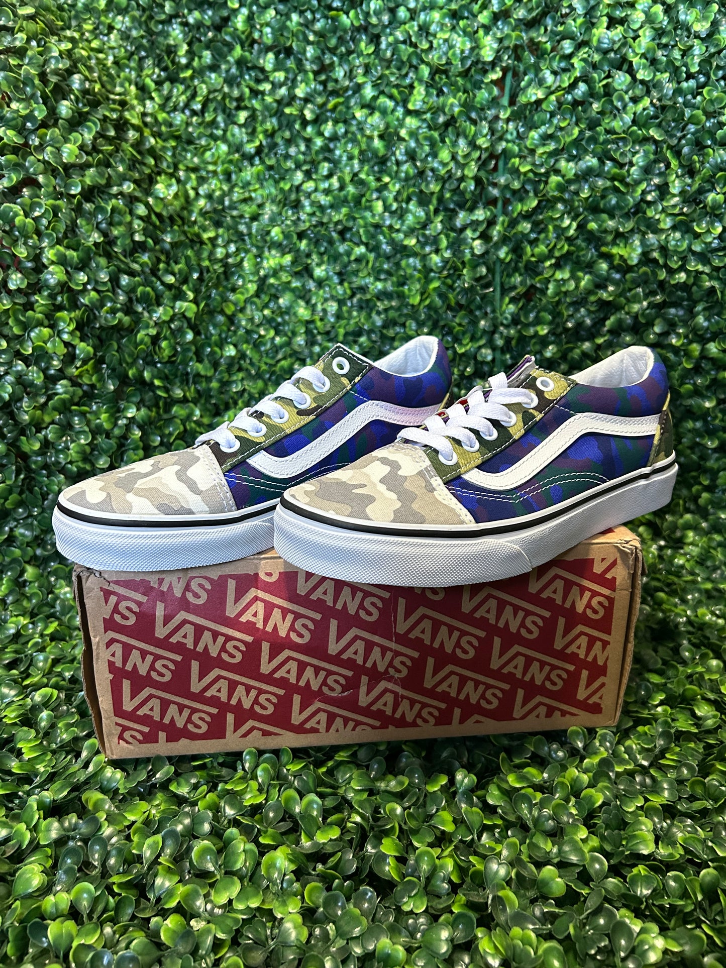 Vans size 4 size 4.5 size 5.5