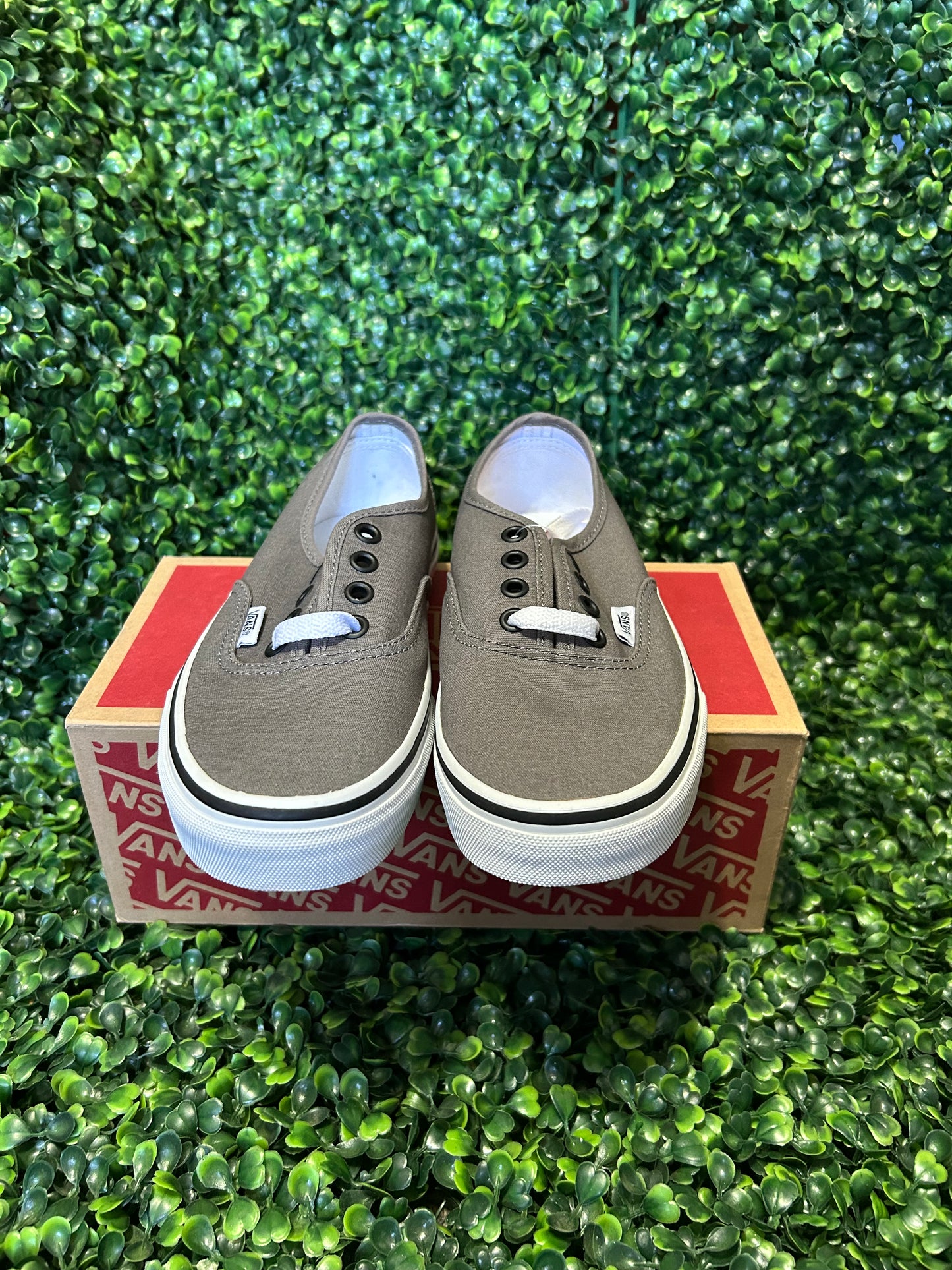 Vans size 4m/5.5w