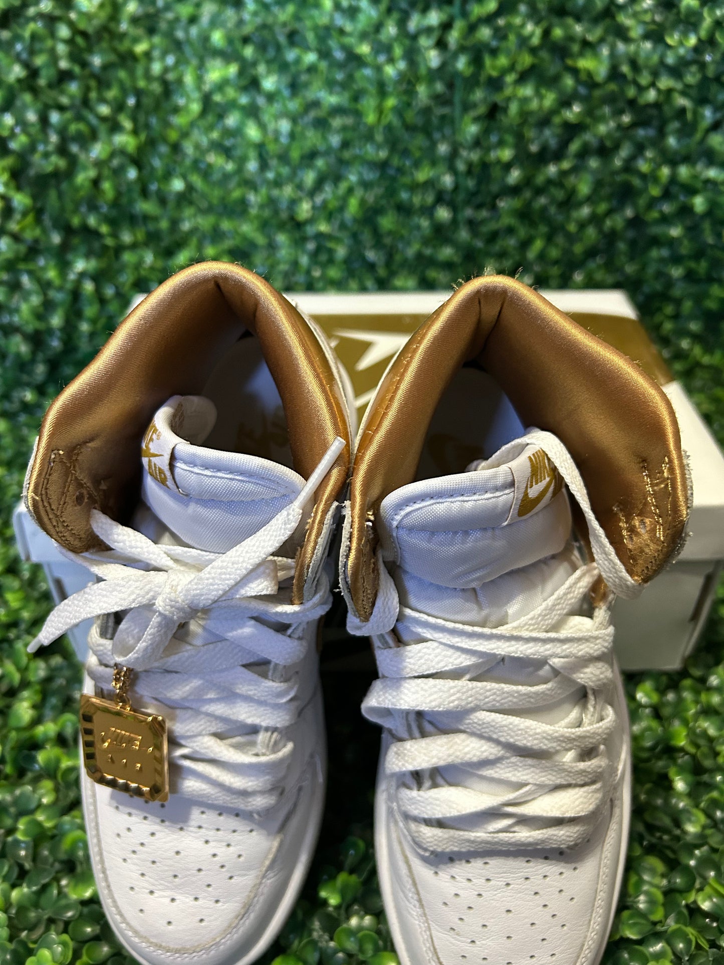Jordan 1 high size 5w