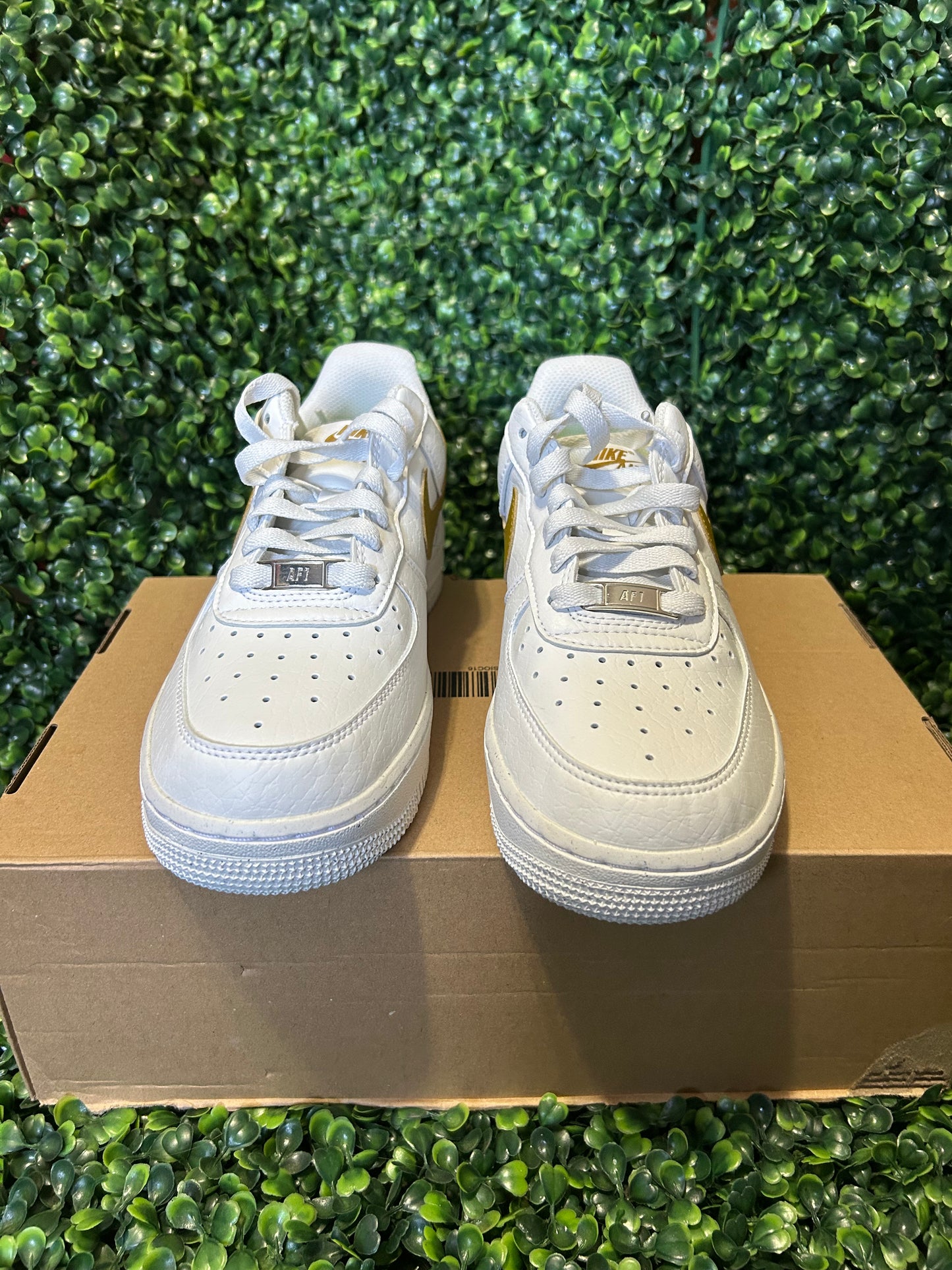 Nike Air Force 1 size 6.5m/5w