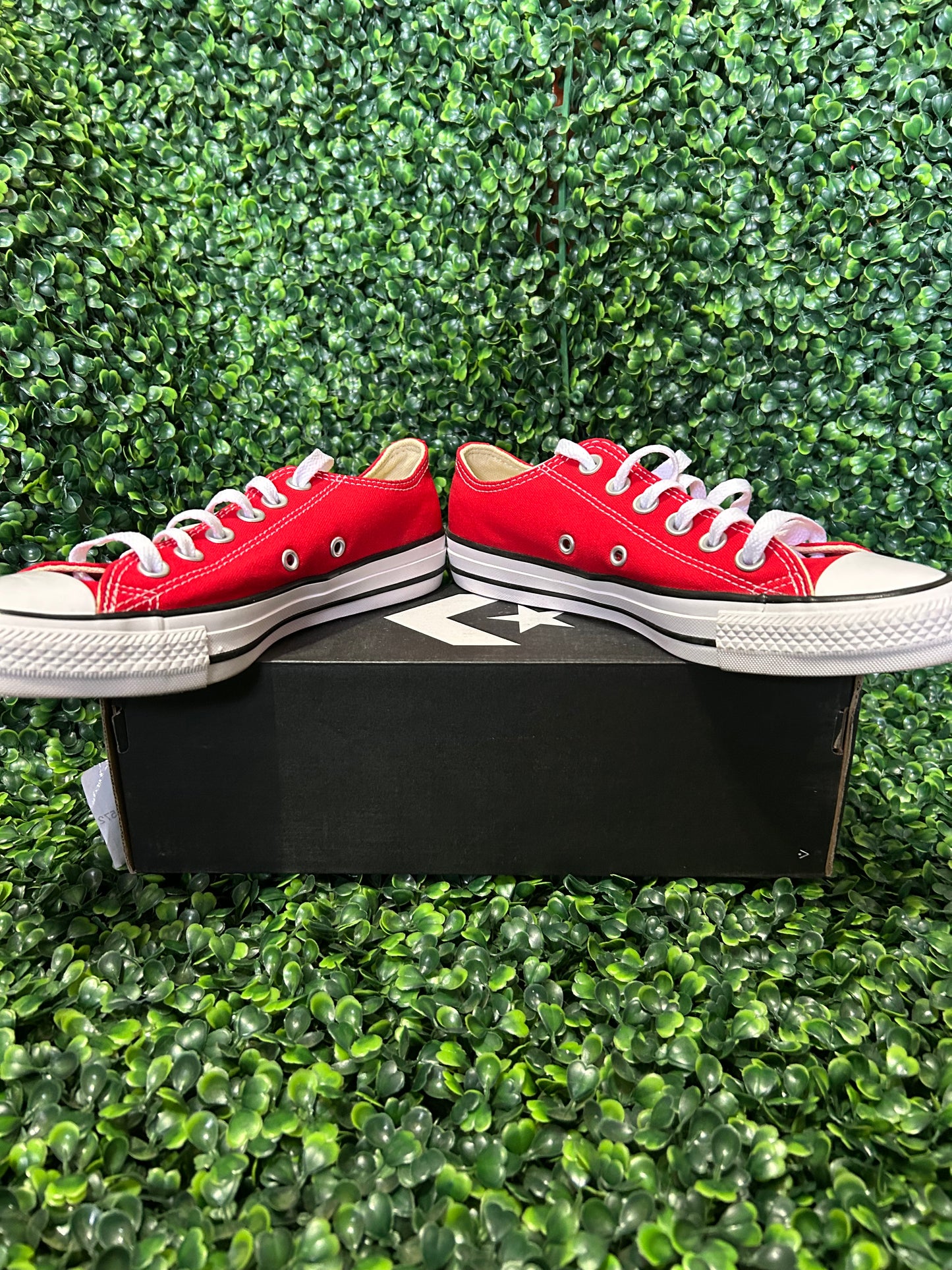 Converse size 5m/7w