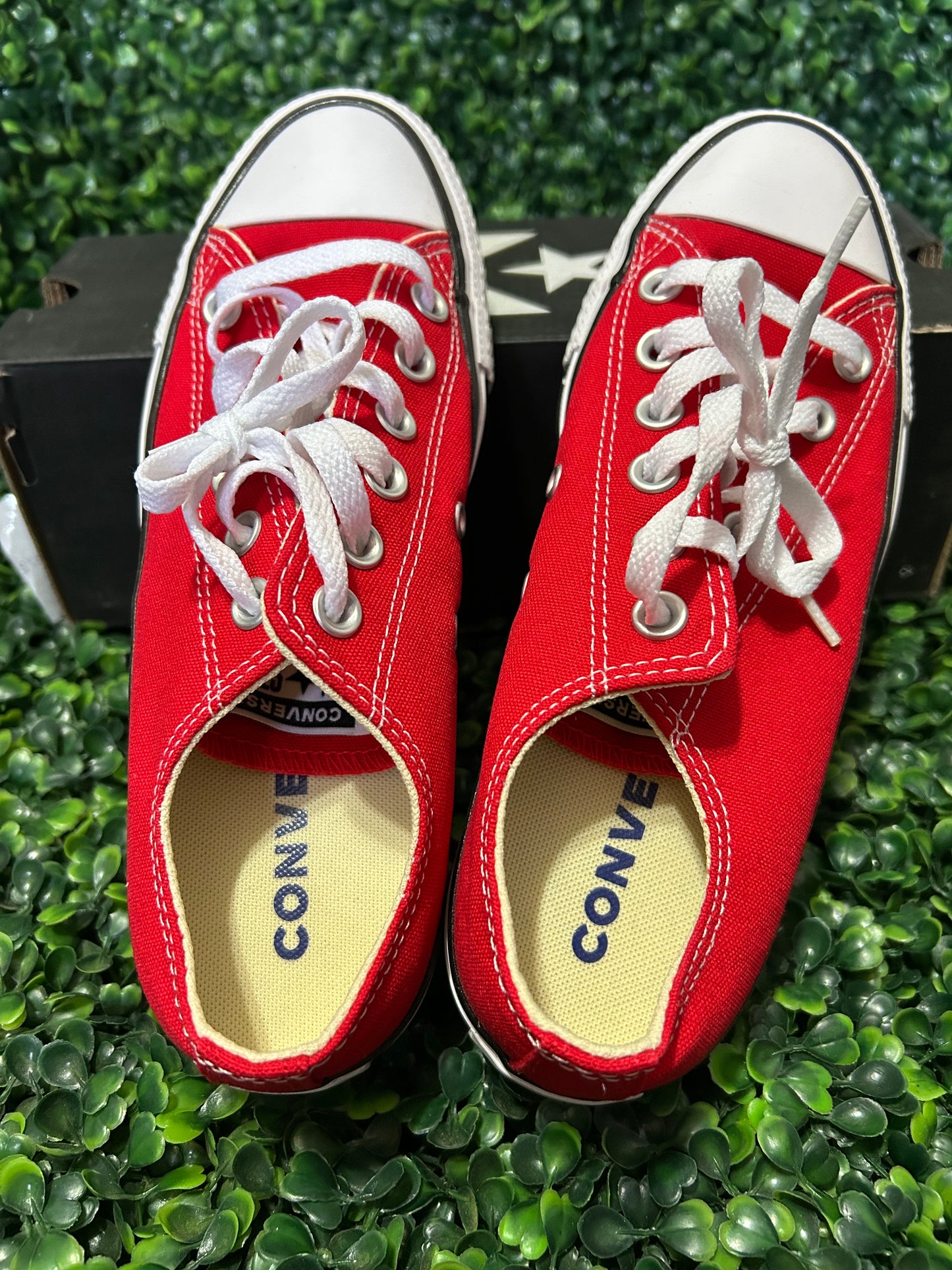 Converse size 5m/7w