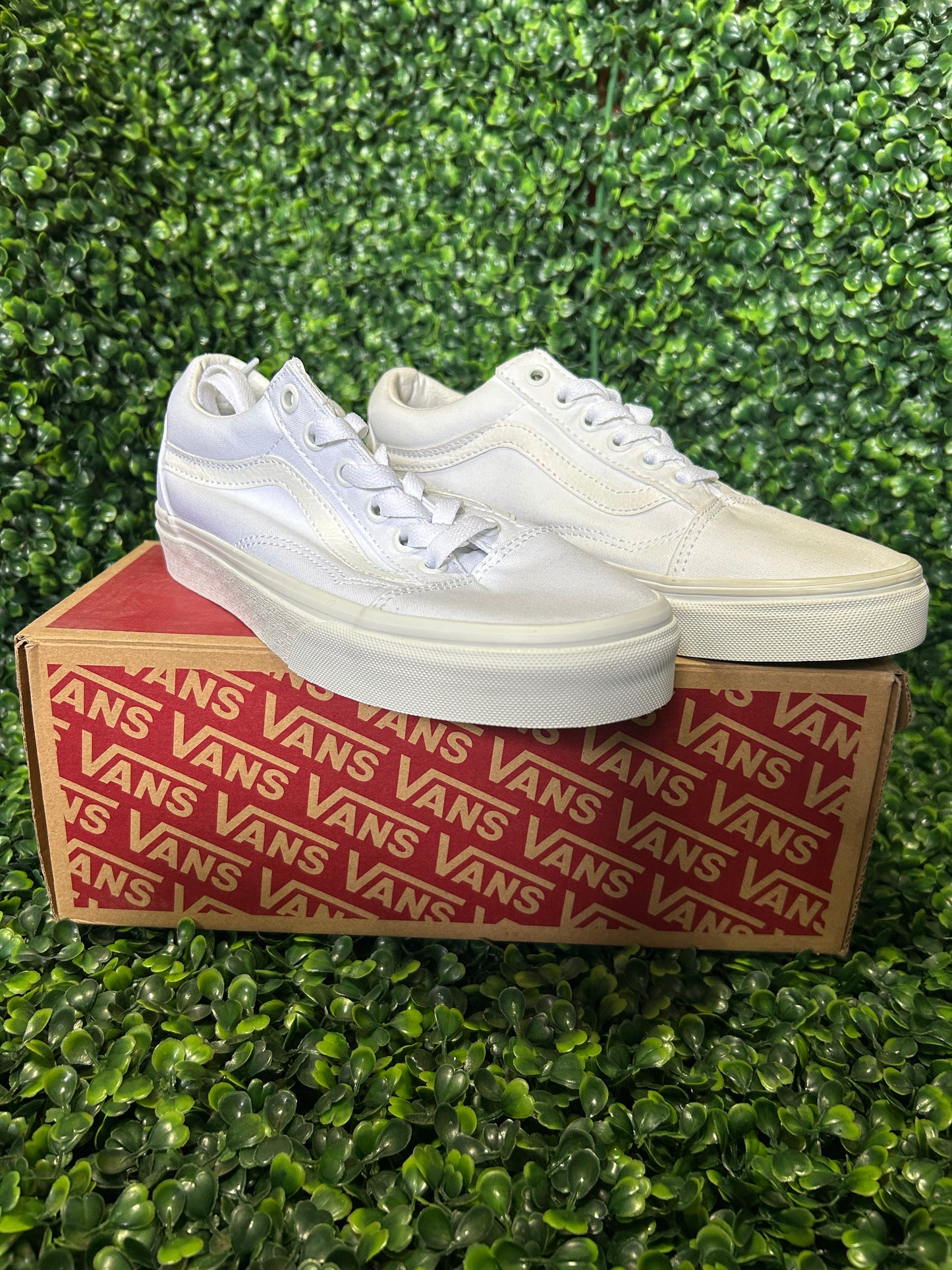 Vans old skool size 5.5m/7w