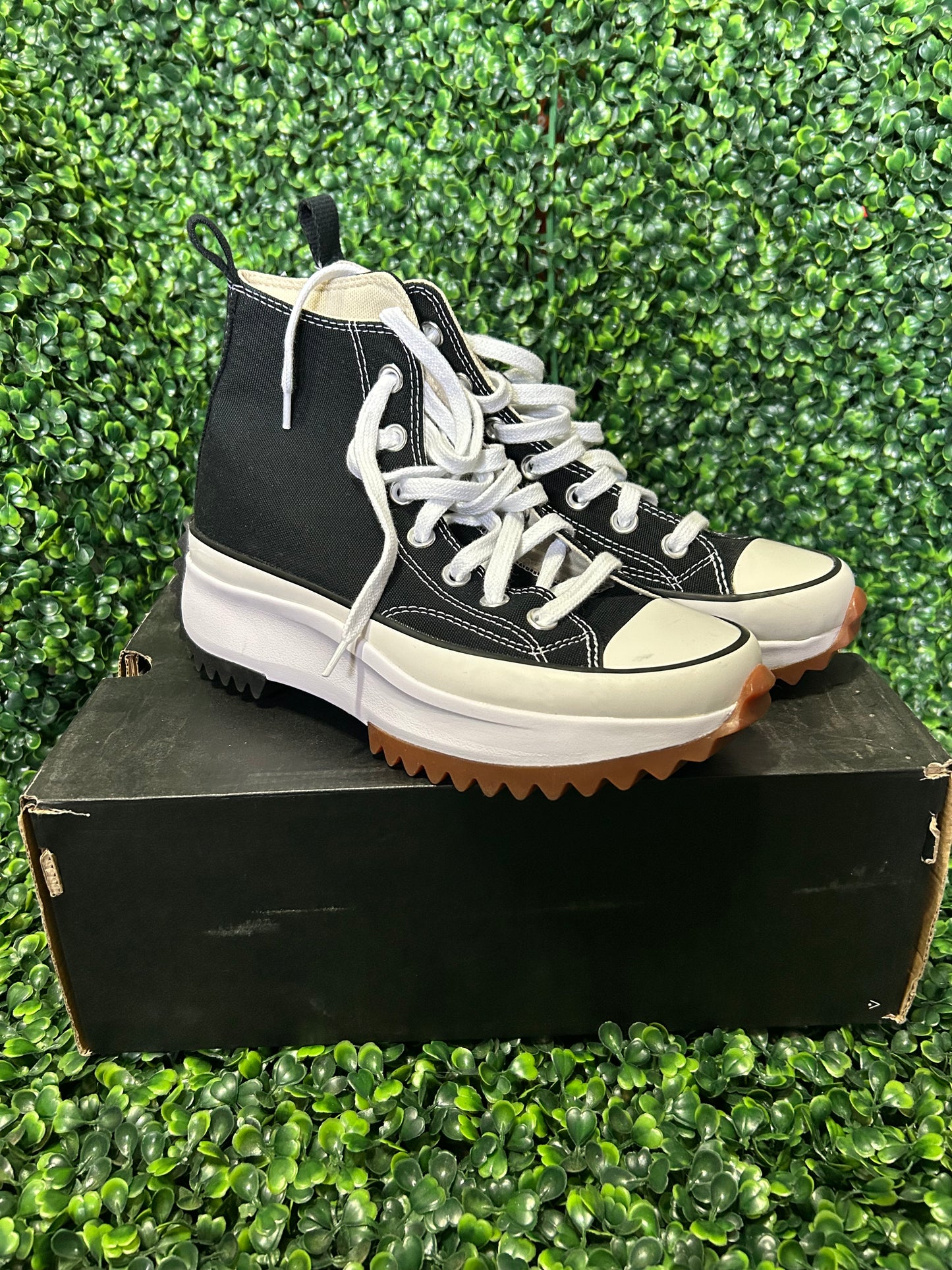 Converse run star hike size 6m/7.5w
