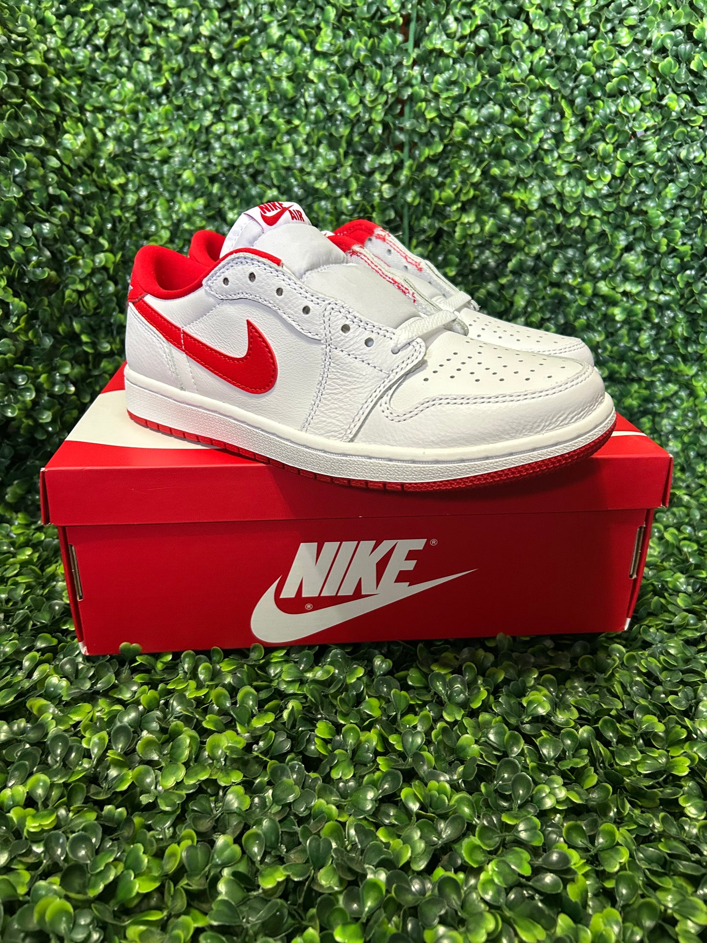 Nike air Jordan 1 size 7/7.5/8.5/9.5/10