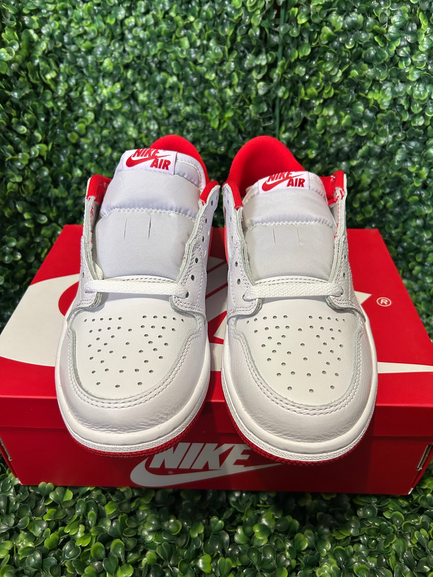 Nike air Jordan 1 size 7/7.5/8.5/9.5/10