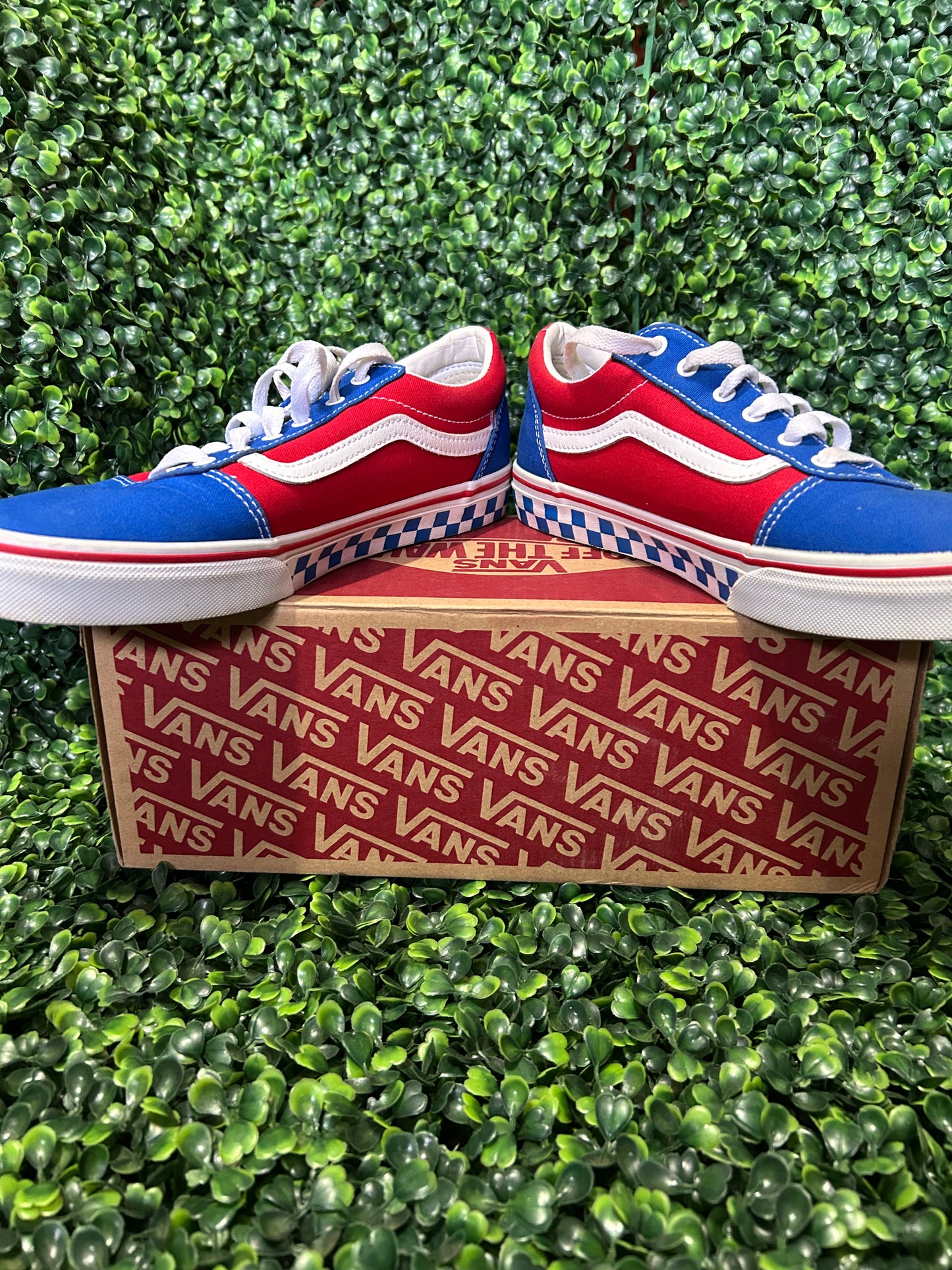 Vans size 7y