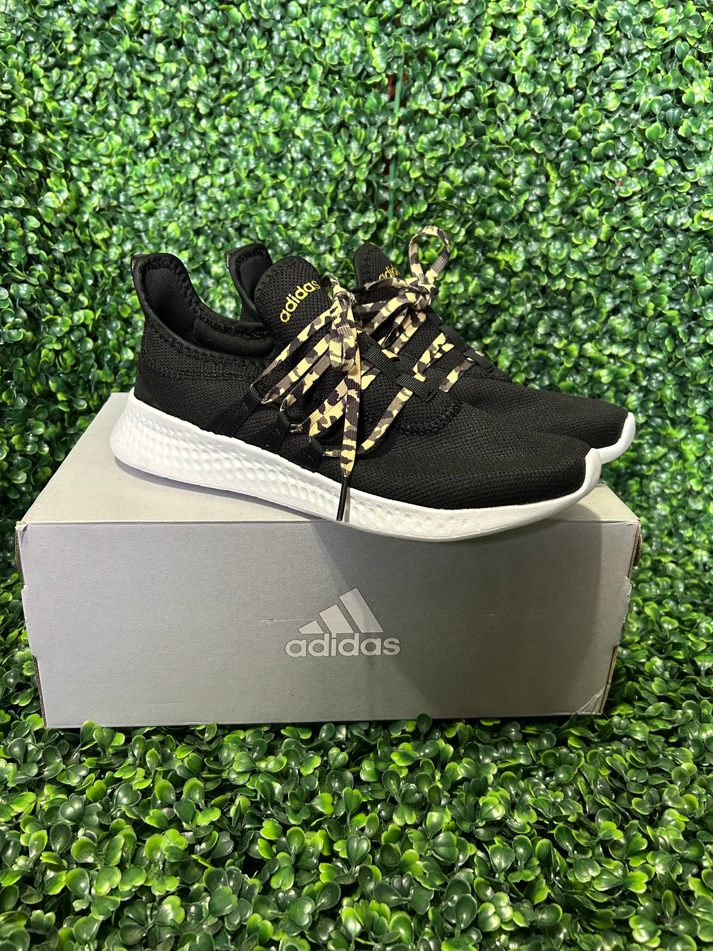 Adidas puremotion adapt size 7.5w size 9w