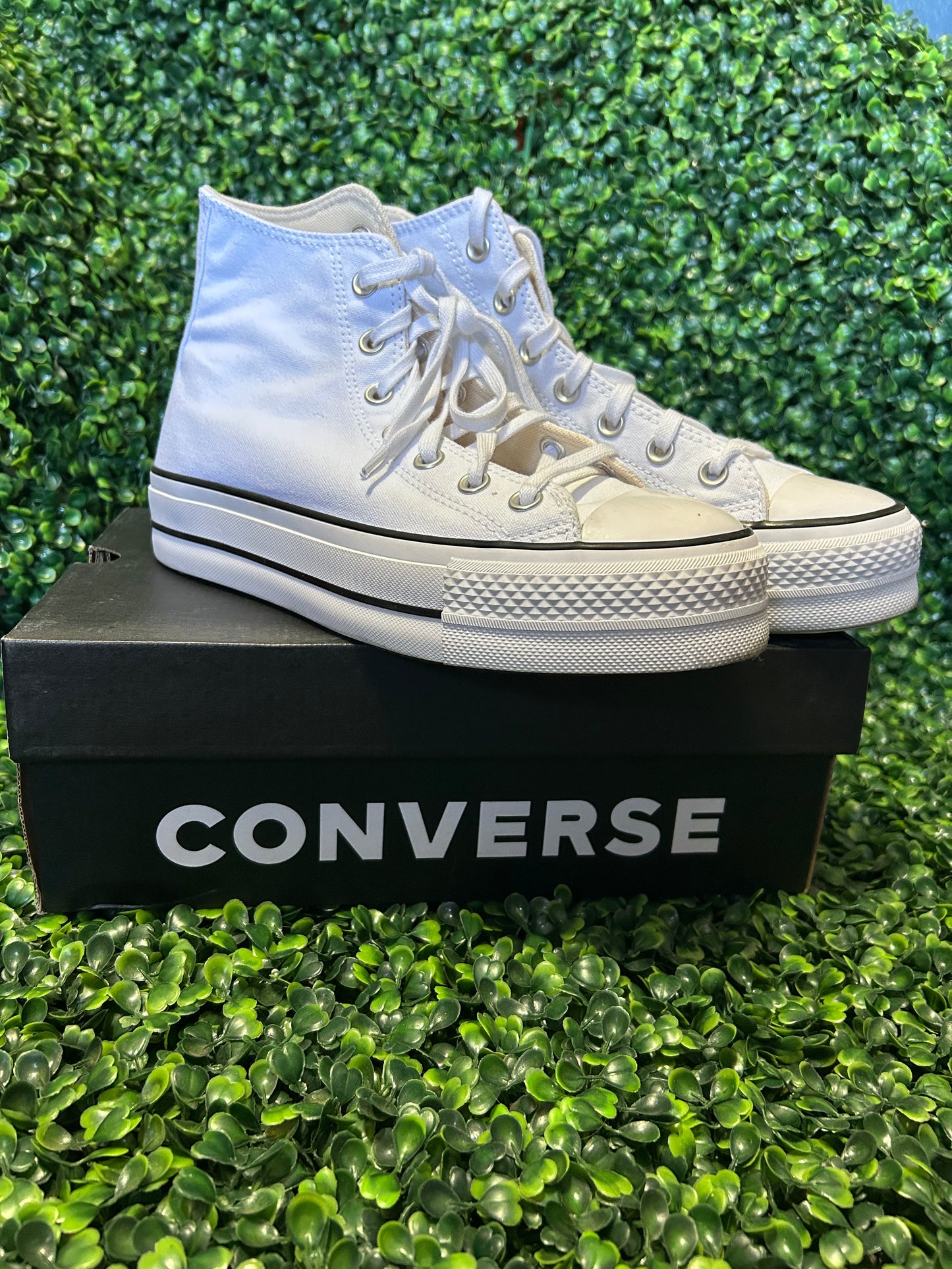Converse platform size 8w