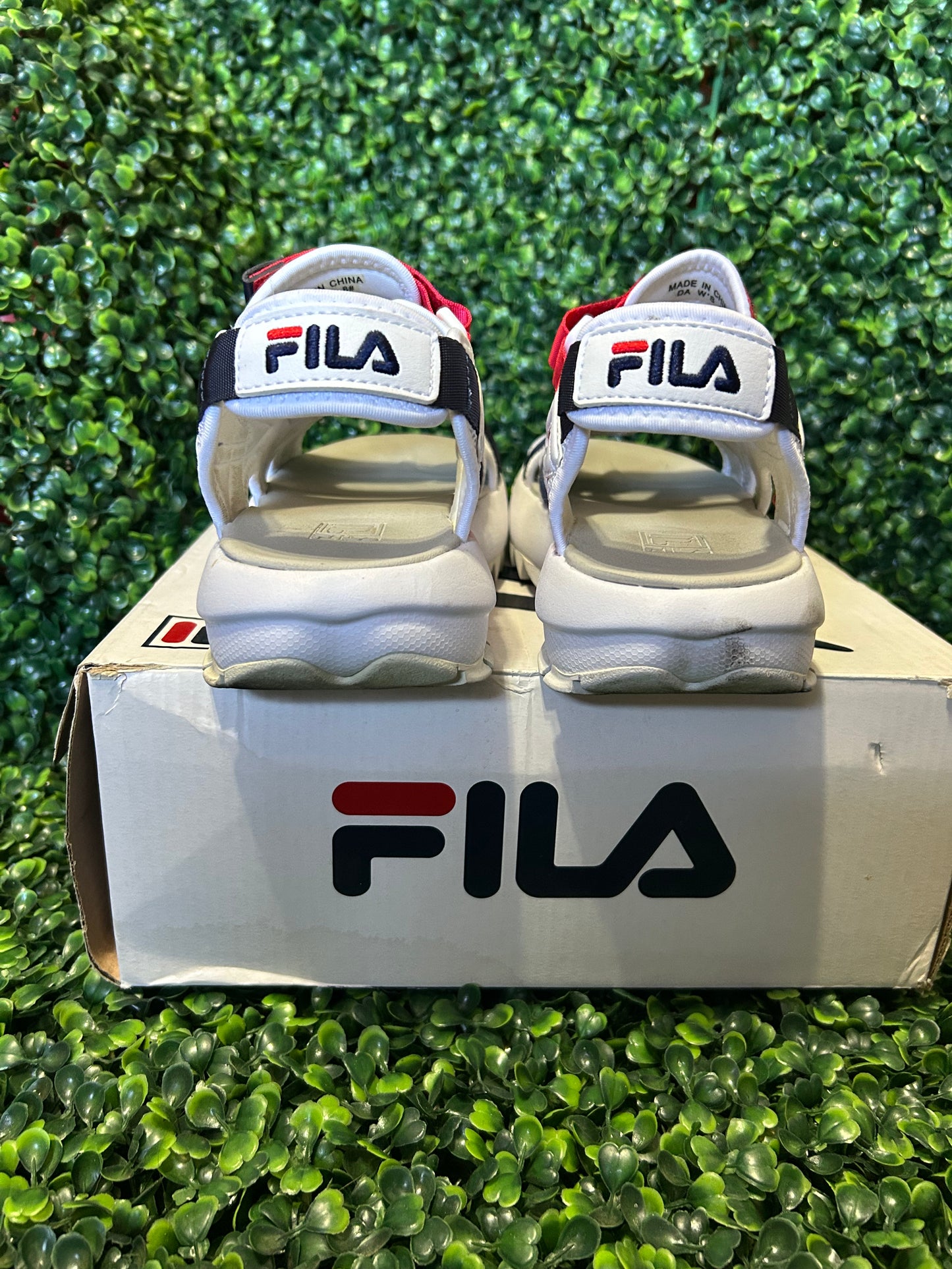 Fila disruptor sandal size 8w