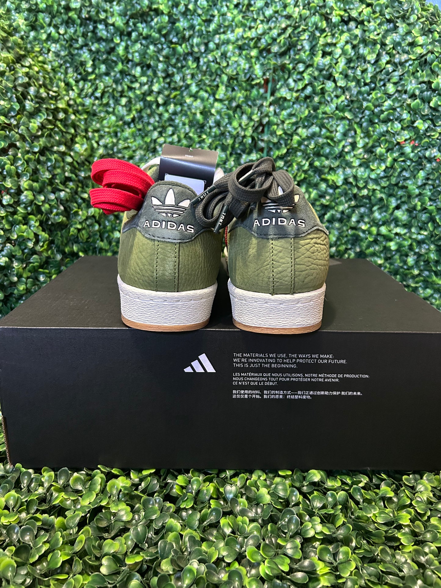 Adidas TMNT shell toe size 9