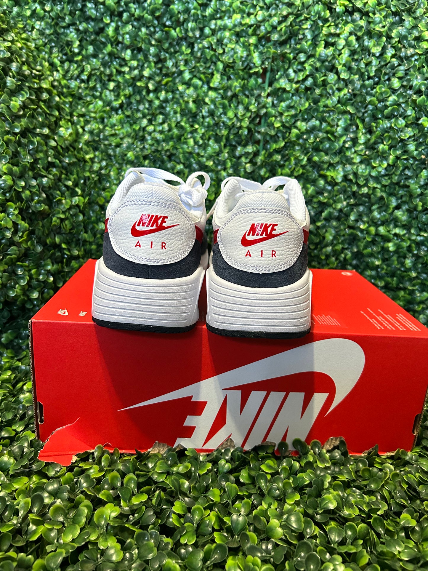 Nike air max size 9