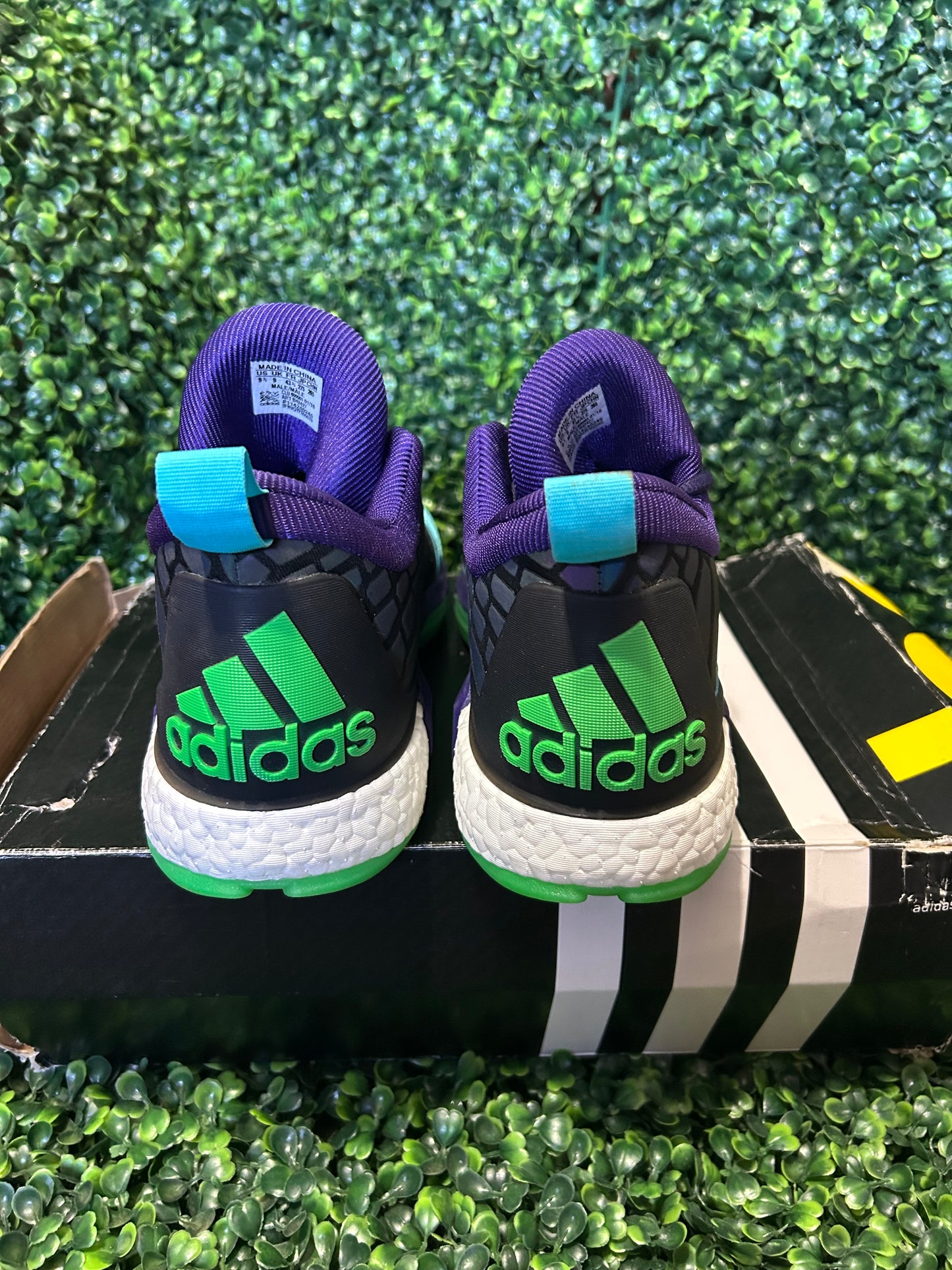 Adidas crazylight boost size 9.5m